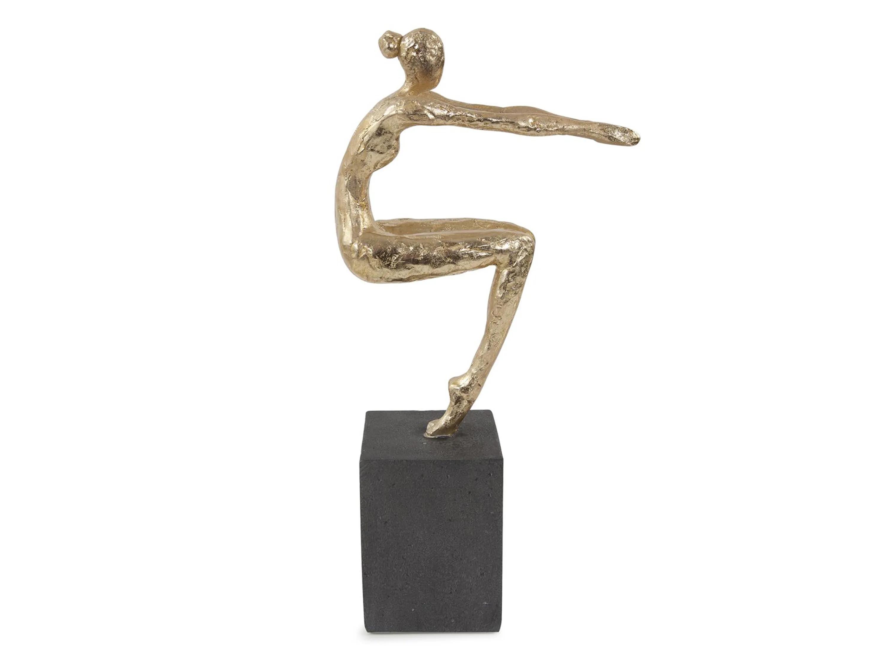 Utkatasana Pose Sculpture