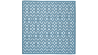 Courtyard Link Indoor/Outdoor Area Rug