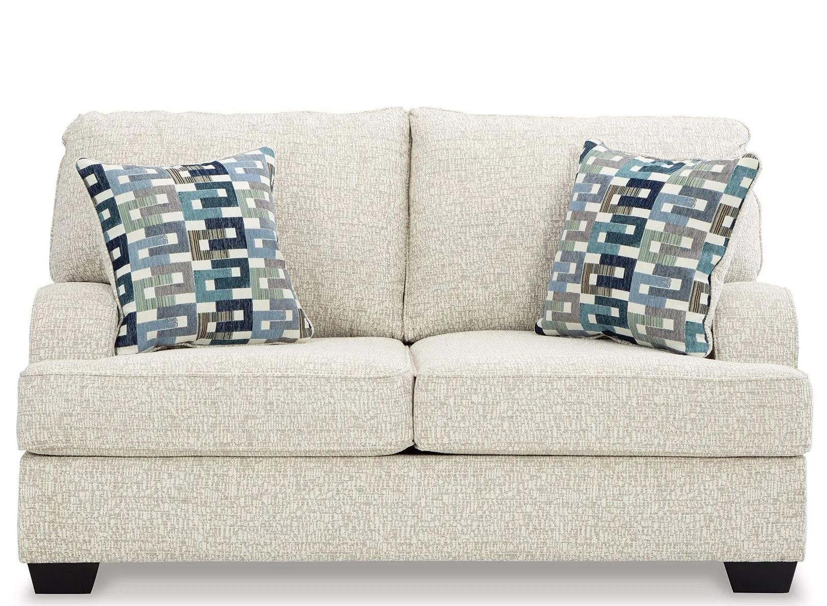 Valerano Loveseat