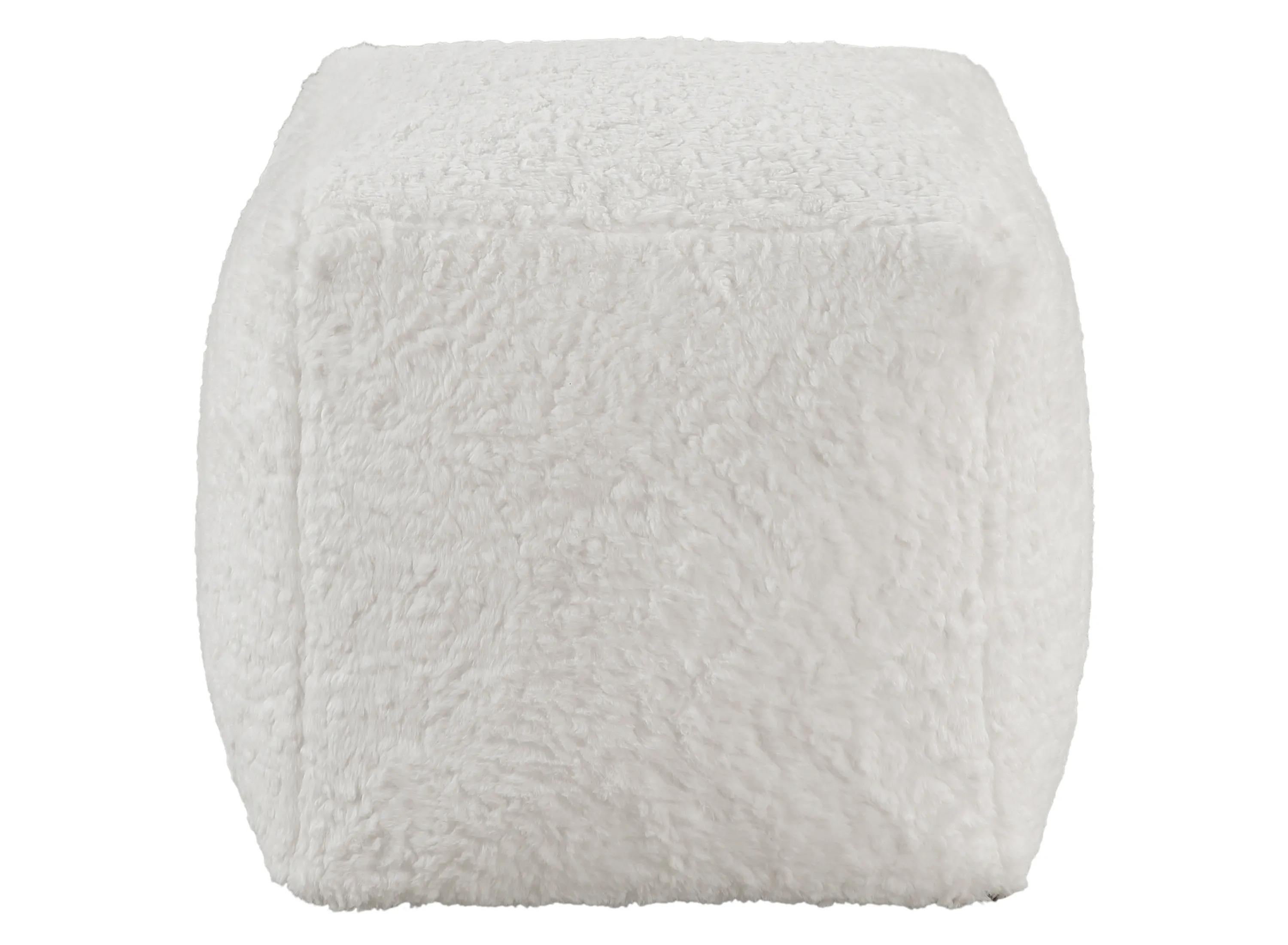 Avior Pouf