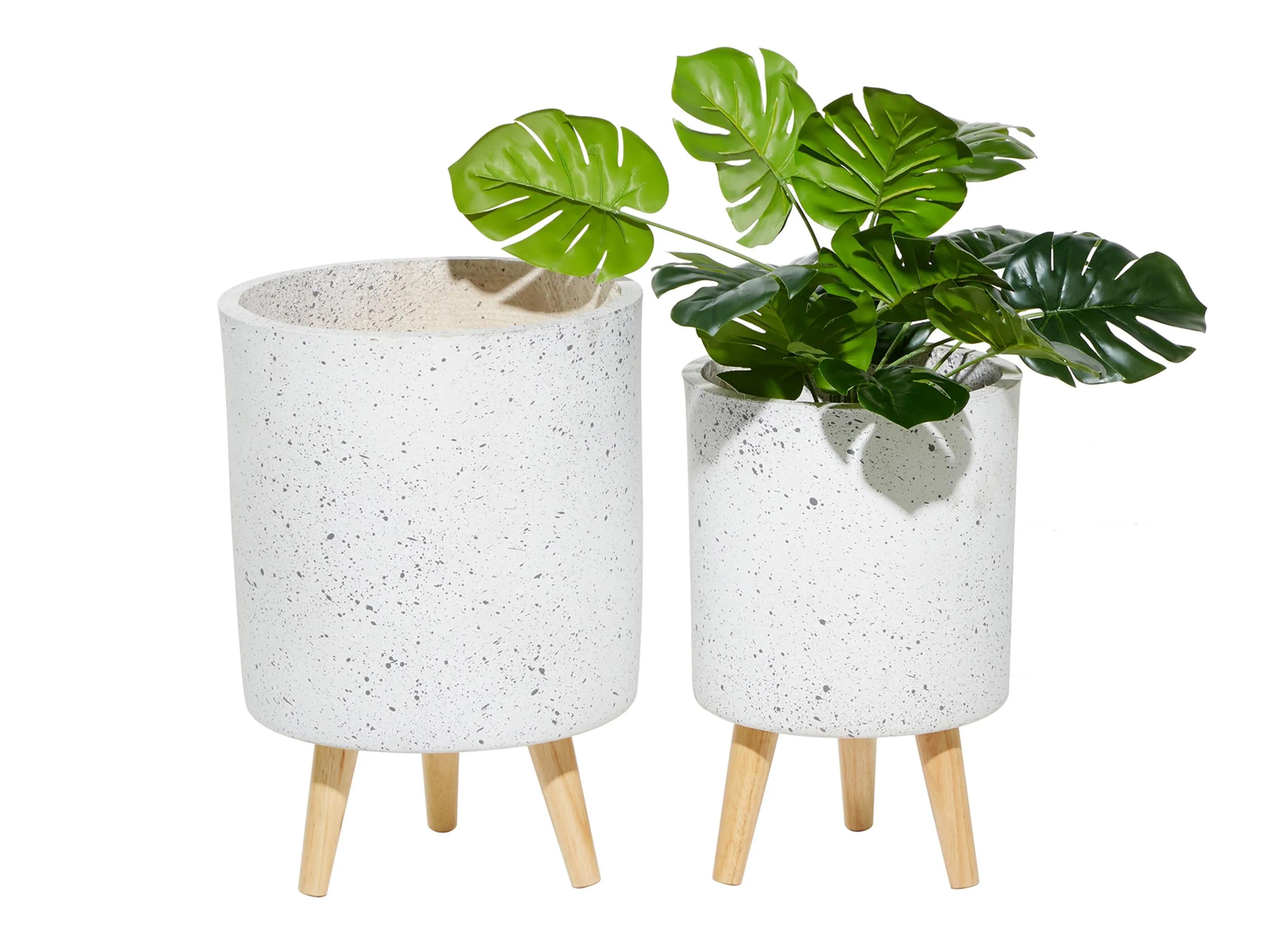 Ivy Collection Djini Planter - Set of 2