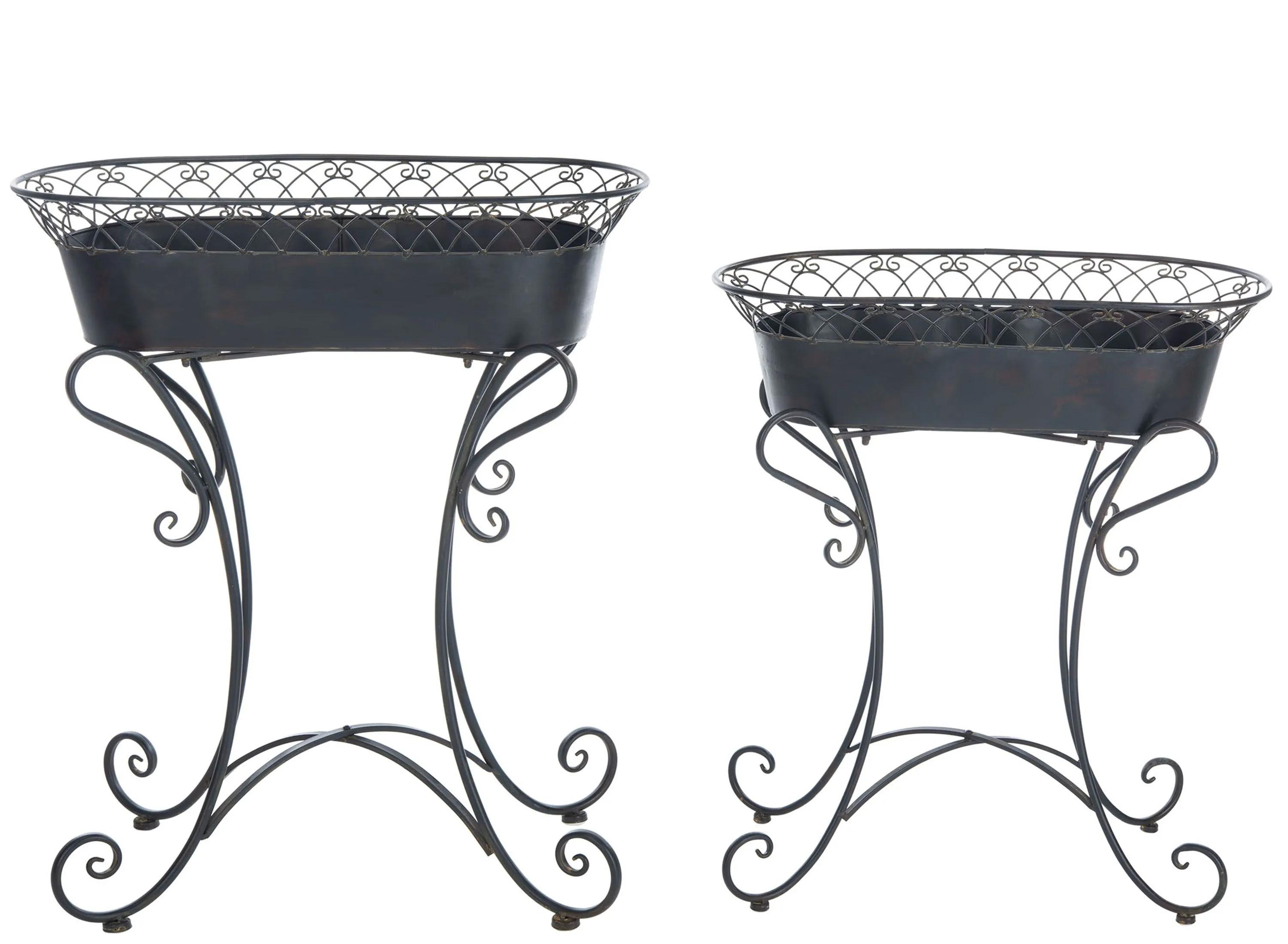 Daire Outdoor Planters