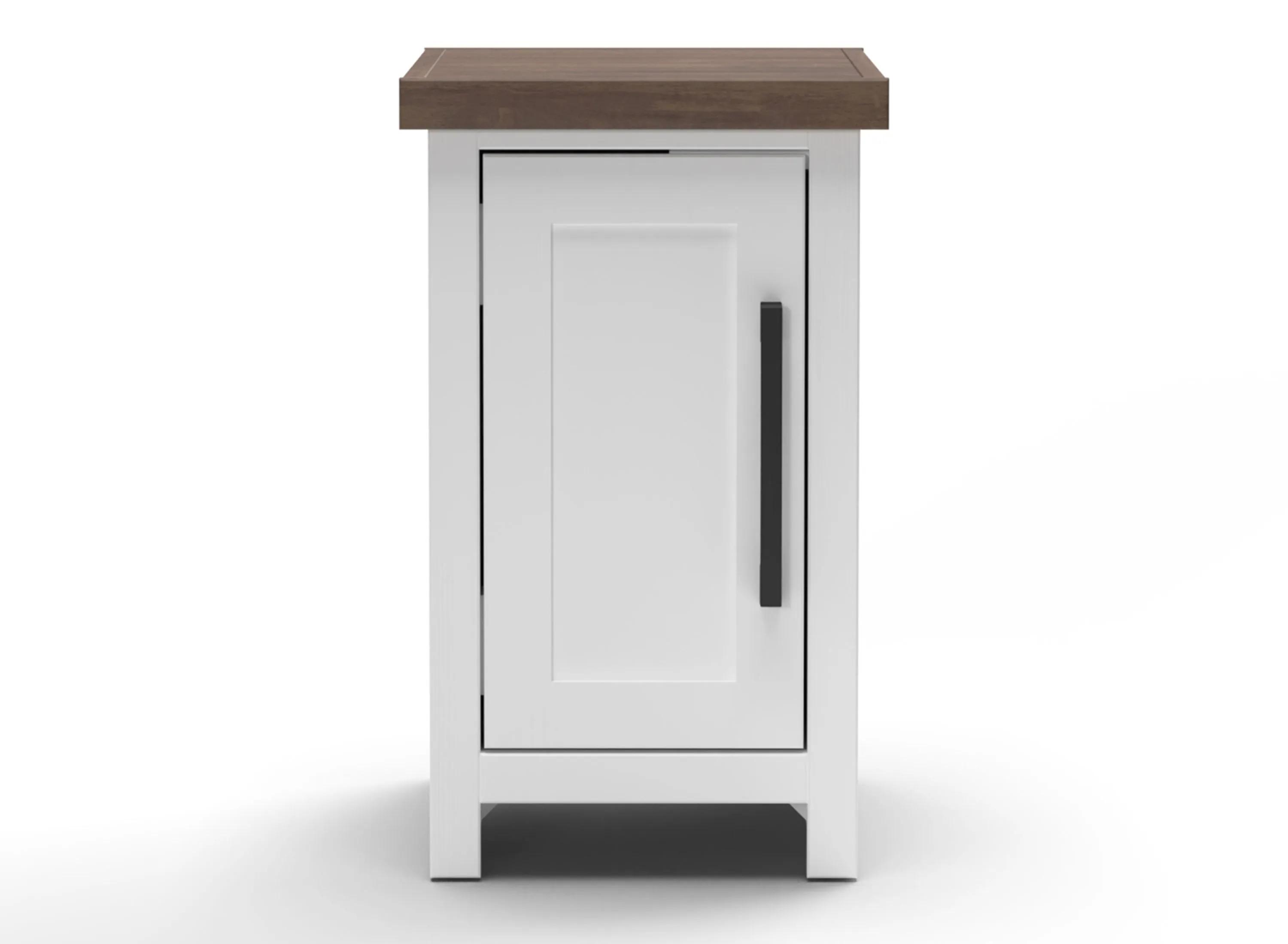 Hampton ChairsideTable
