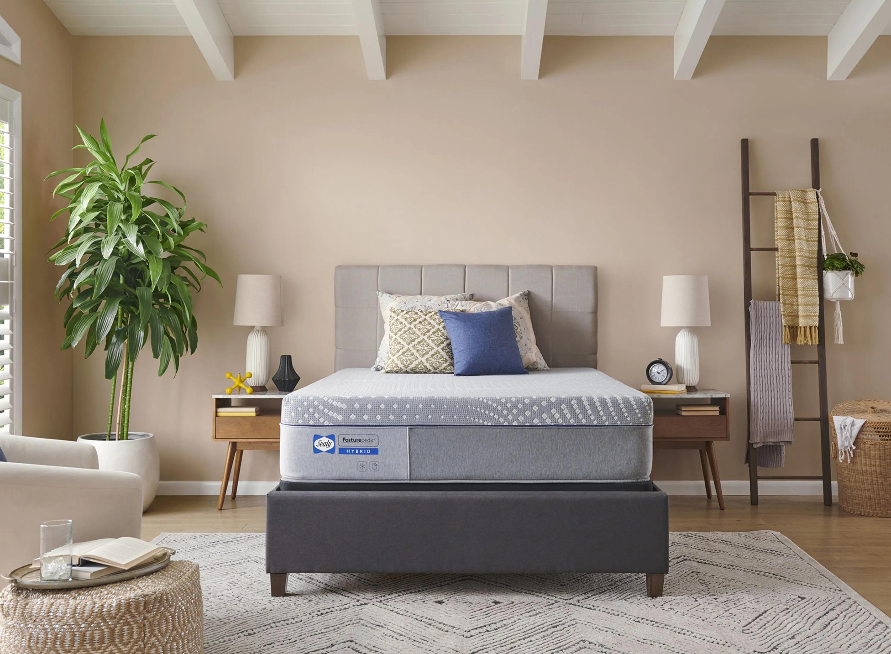 Sealy Posturepedic Lacey 13 Hybrid Firm Mattress