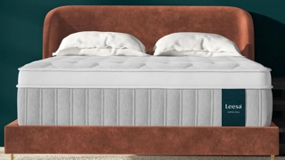 Leesa Sapira Chill Medium-Firm Hybrid Mattress