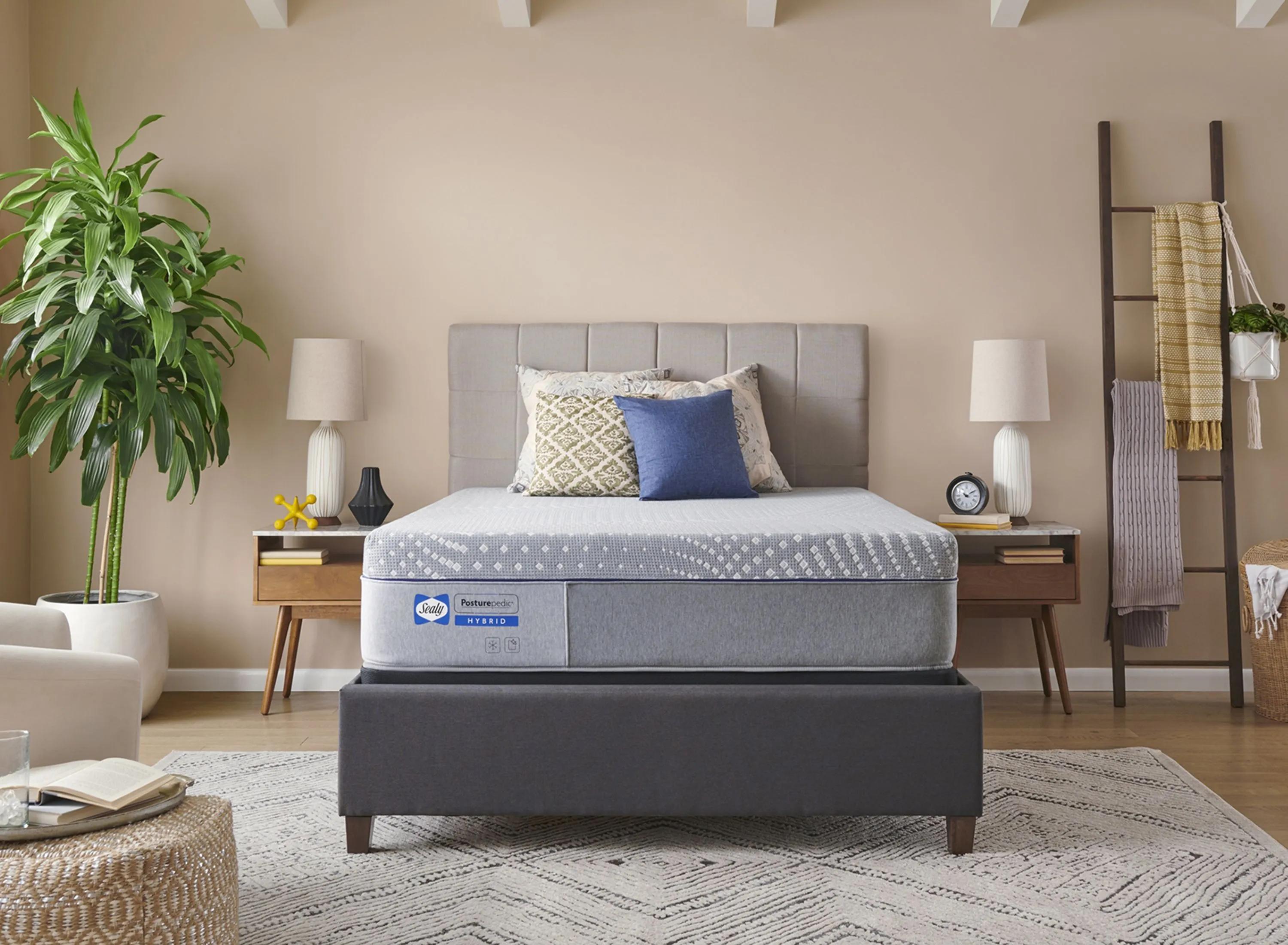 Sealy Posturepedic Lacey 13 Hybrid Firm Mattress