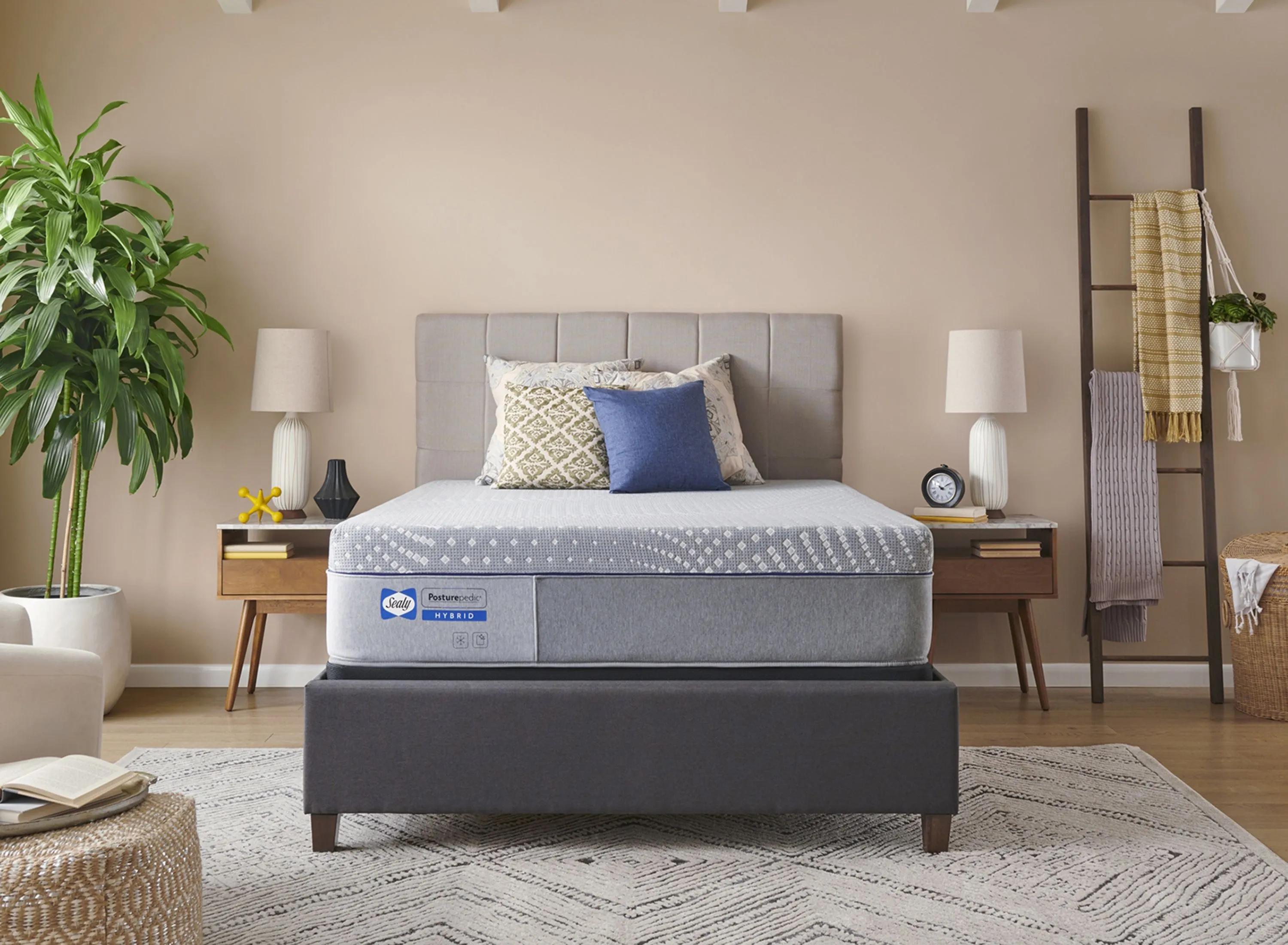 Sealy Posturepedic Lacey 13 Hybrid Firm Mattress