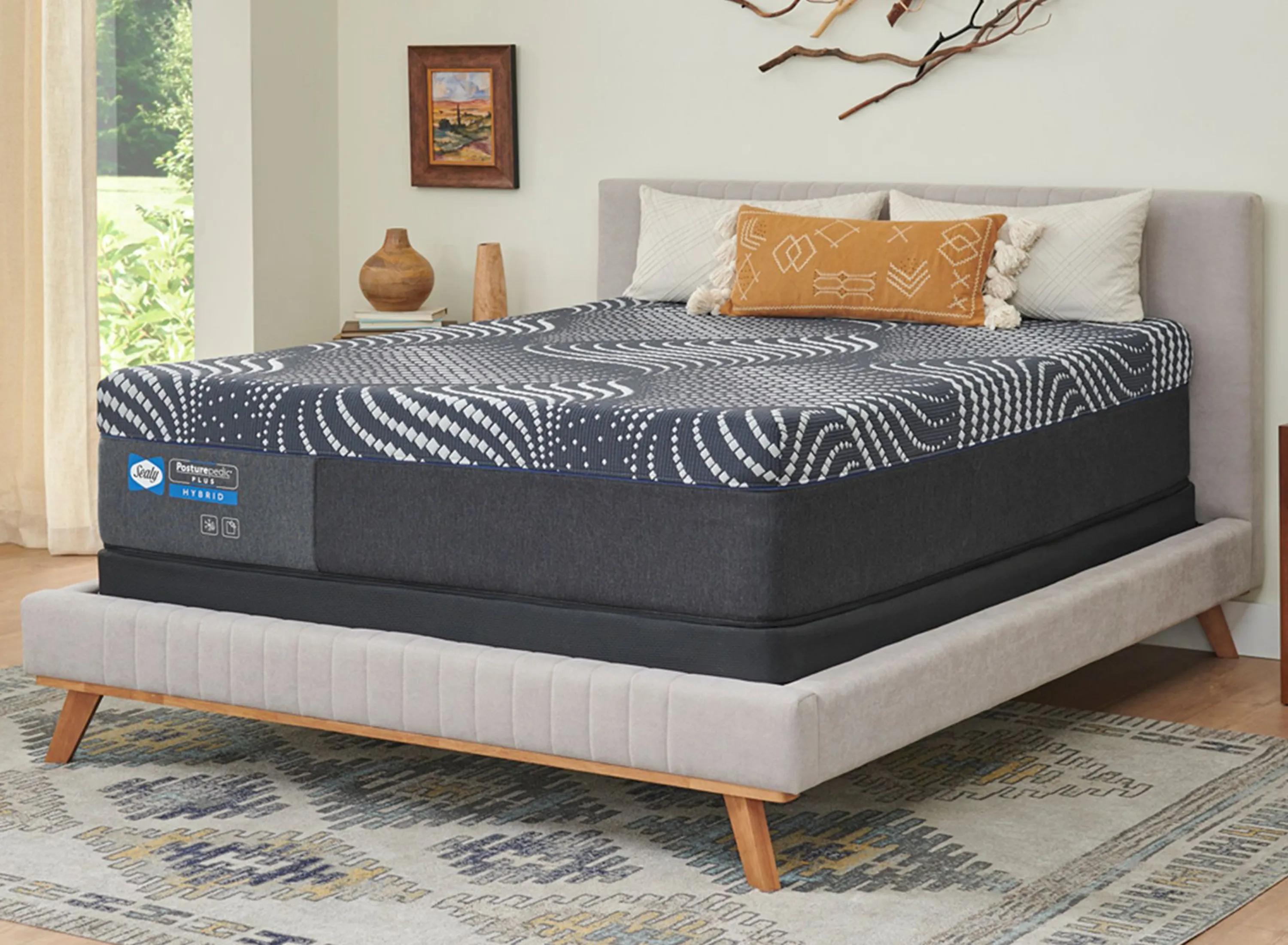 Sealy Posturepedic Plus Hybrid High Point Soft Mattress