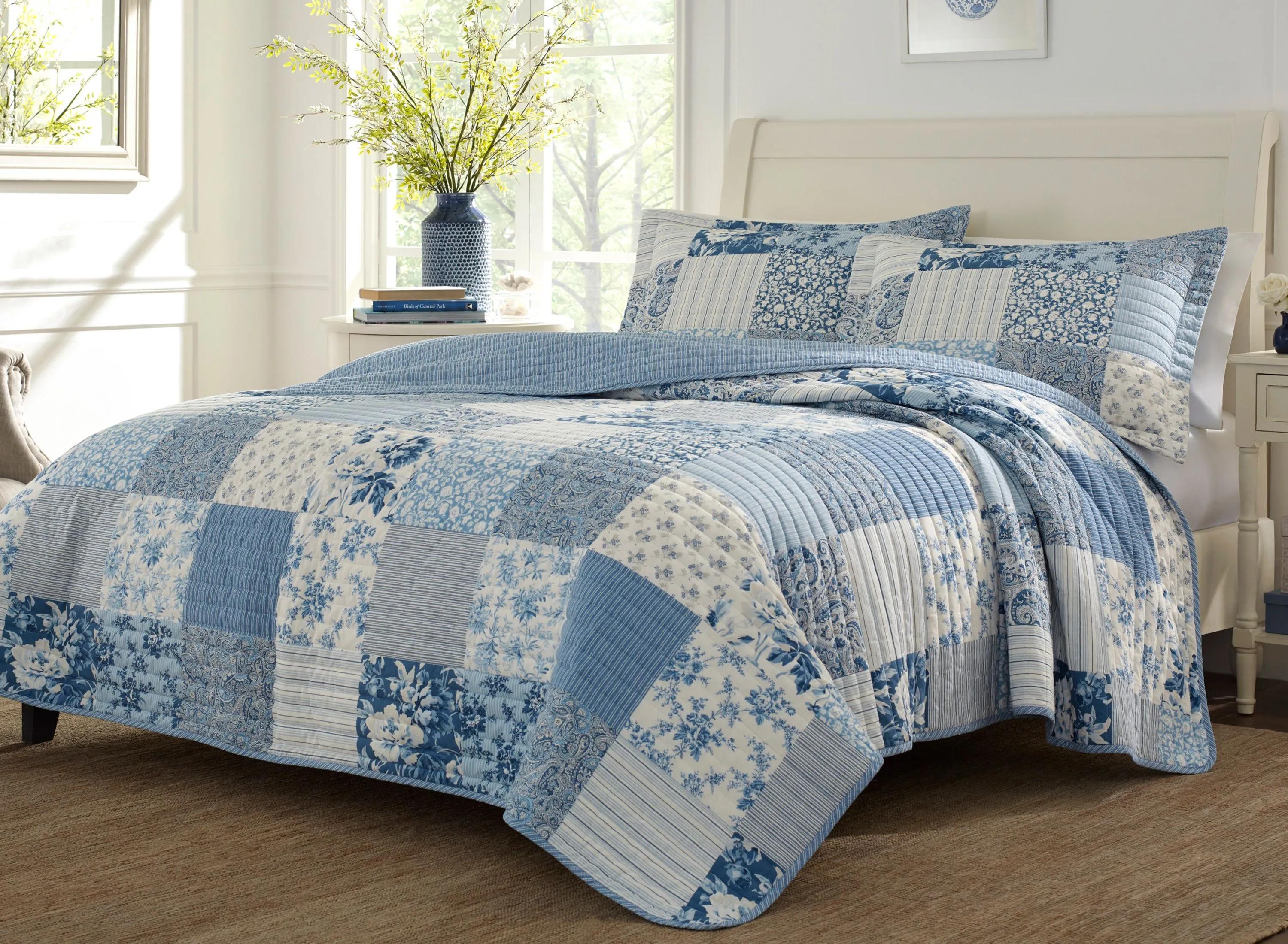 Paisley Patchwork-3 Piece Quilt Set