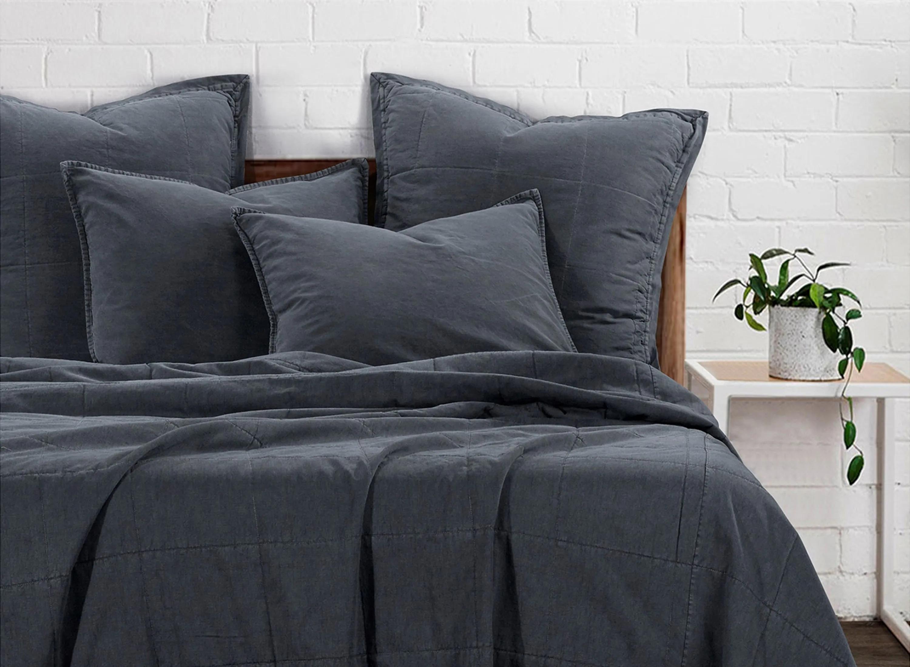 HiEnd Accents Stonewashed Cotton Canvas Coverlet Set - Charcoal - King