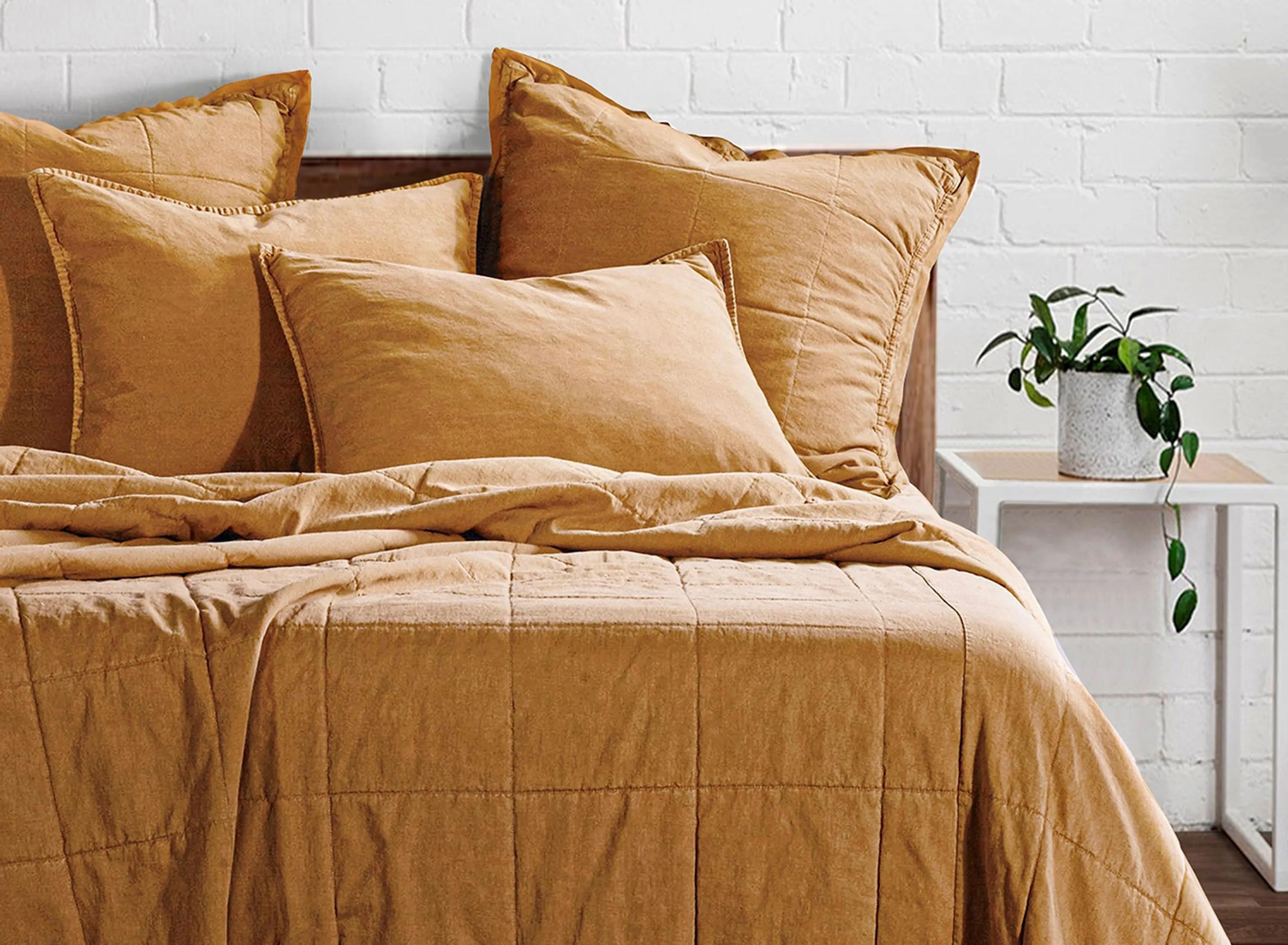 HiEnd Accents Stonewashed Cotton Canvas Coverlet Set - Terracotta - King