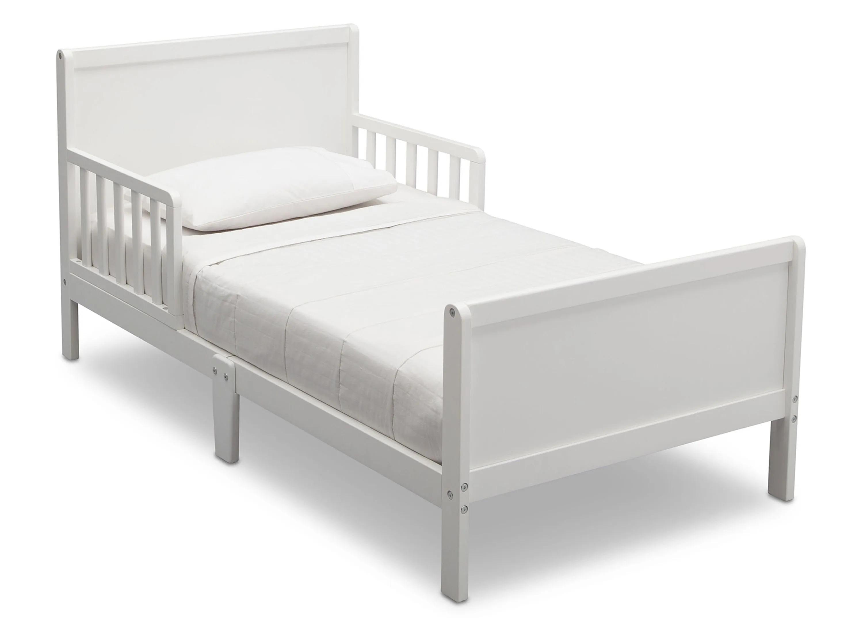 Fancy Wood Toddler Bed by Delta Children