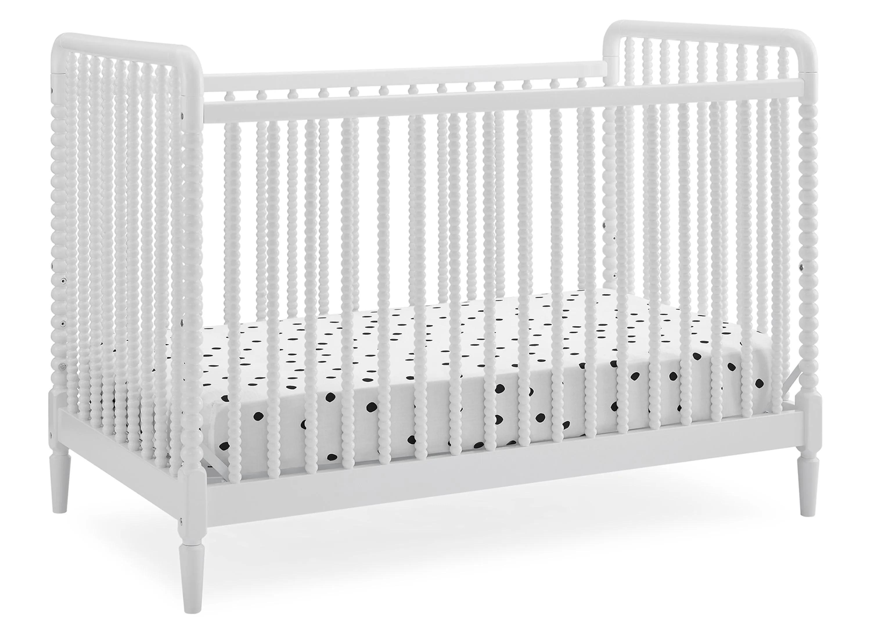 Saint Convertible Crib by Delta Children
