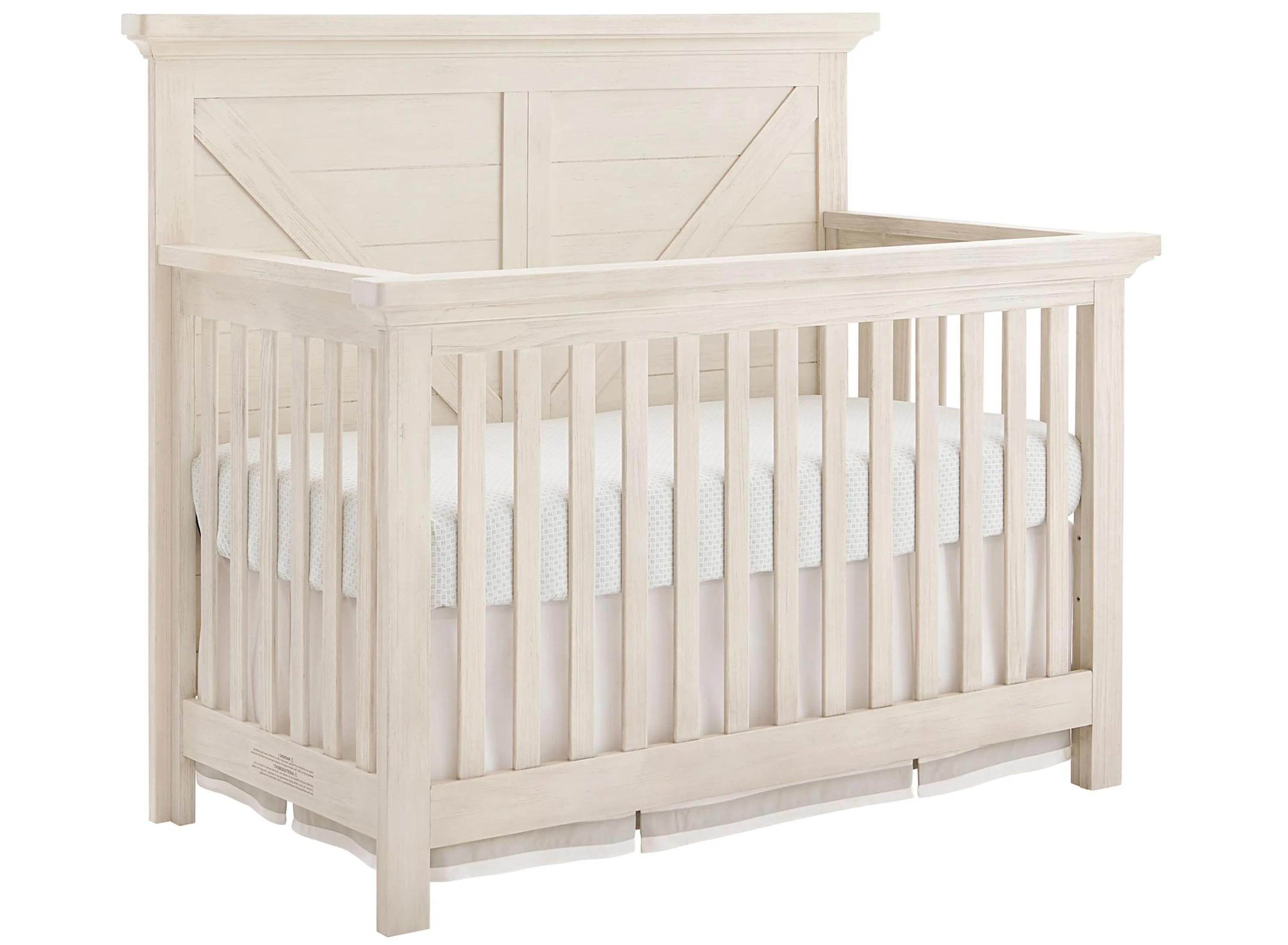Wyatt Crossbuck Panel Convertible Crib