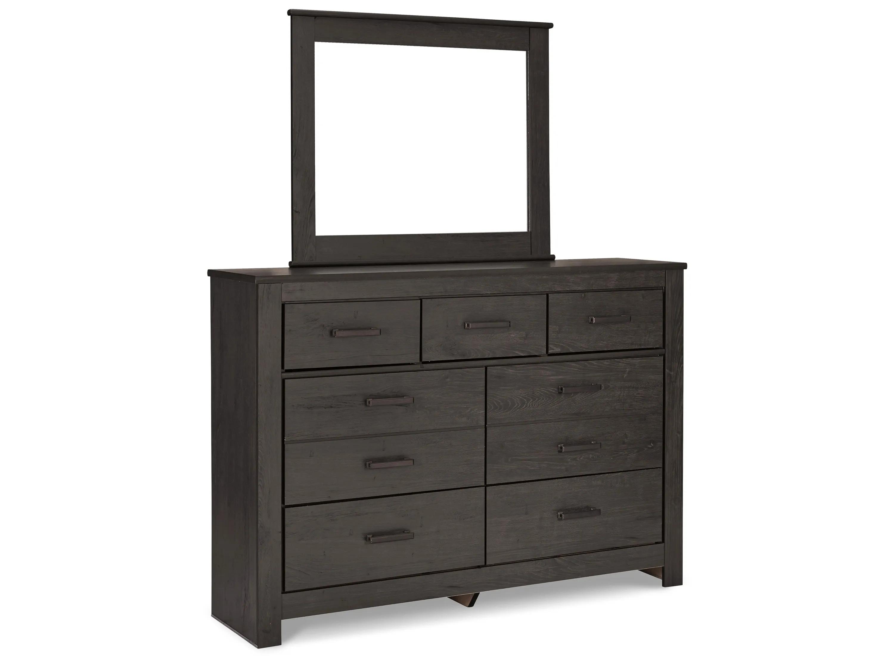Brinxton Dresser and Mirror Set