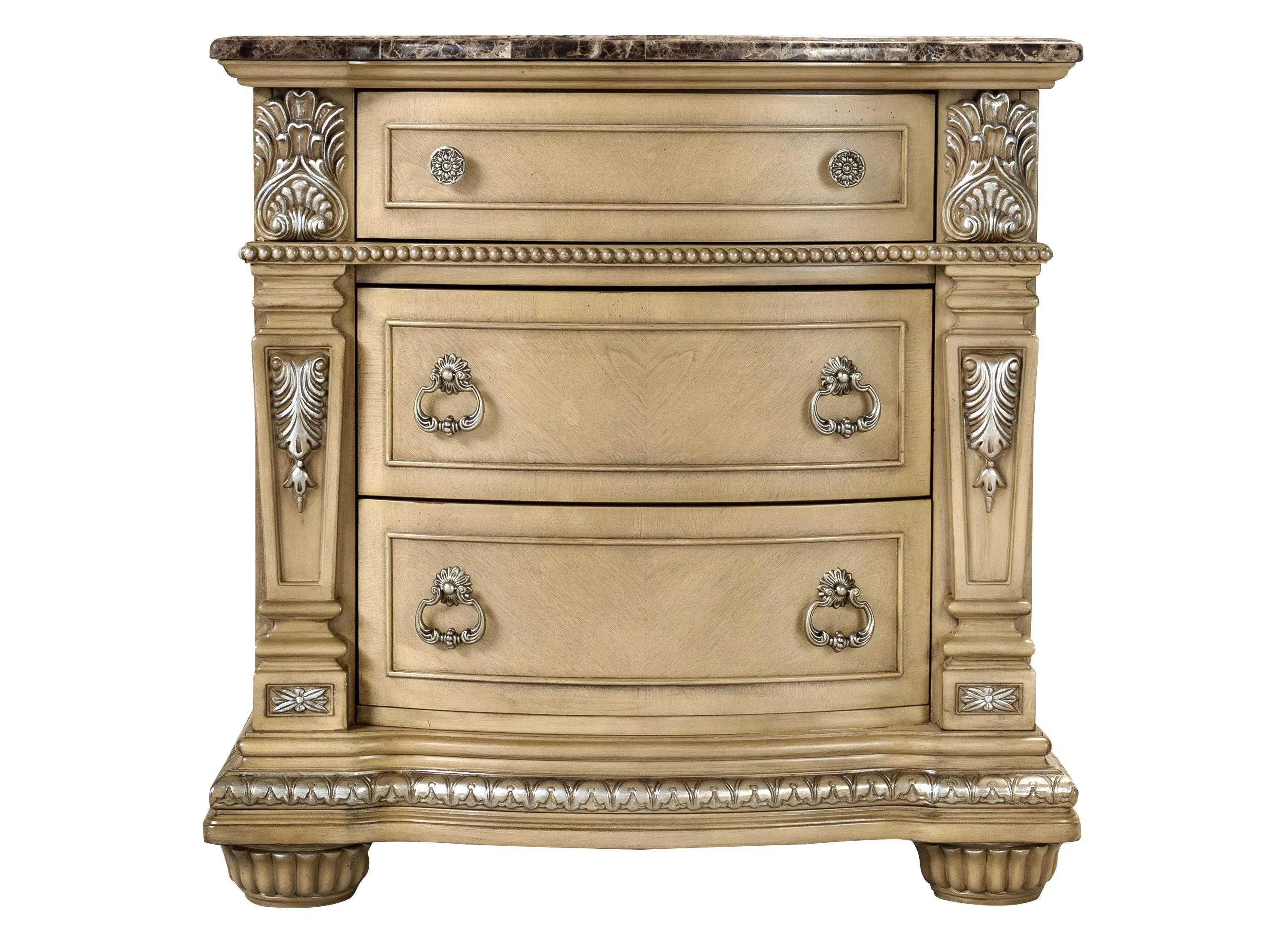 Wilshire 4-pc. Bedroom Set | Raymour & Flanigan