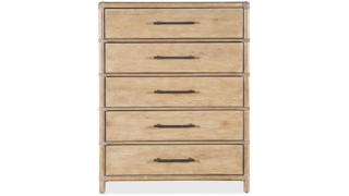 Retreat Pole Rattan Chest