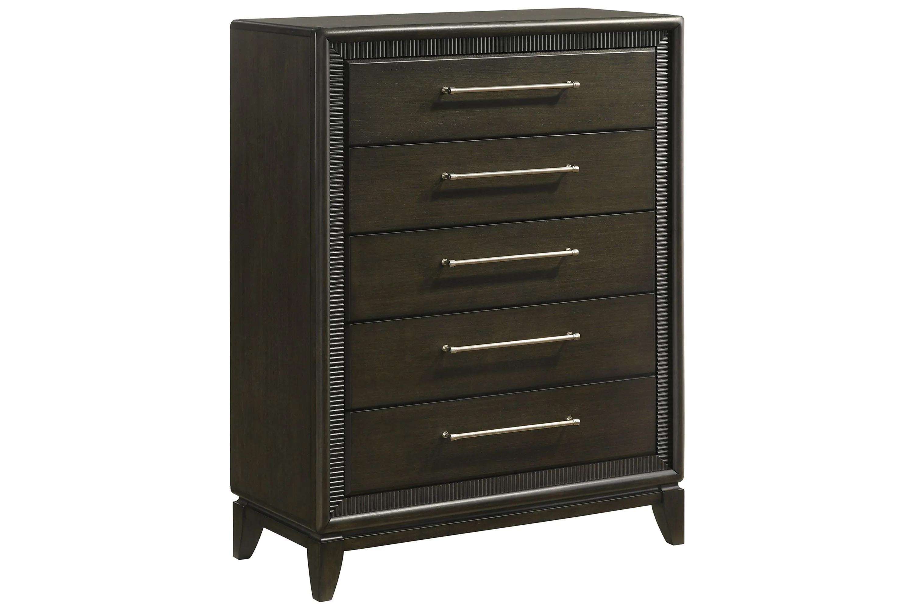 Saratoga Chest