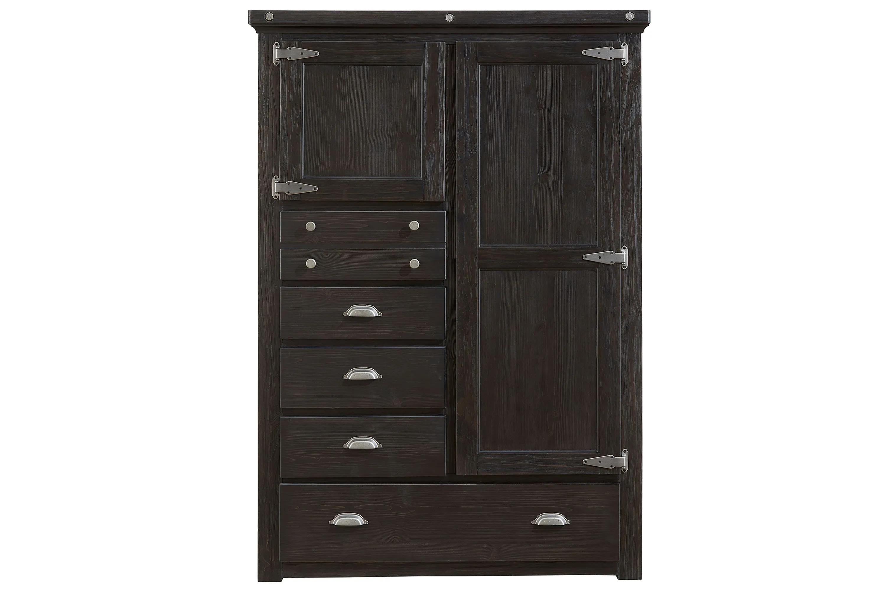 Sierra Chest