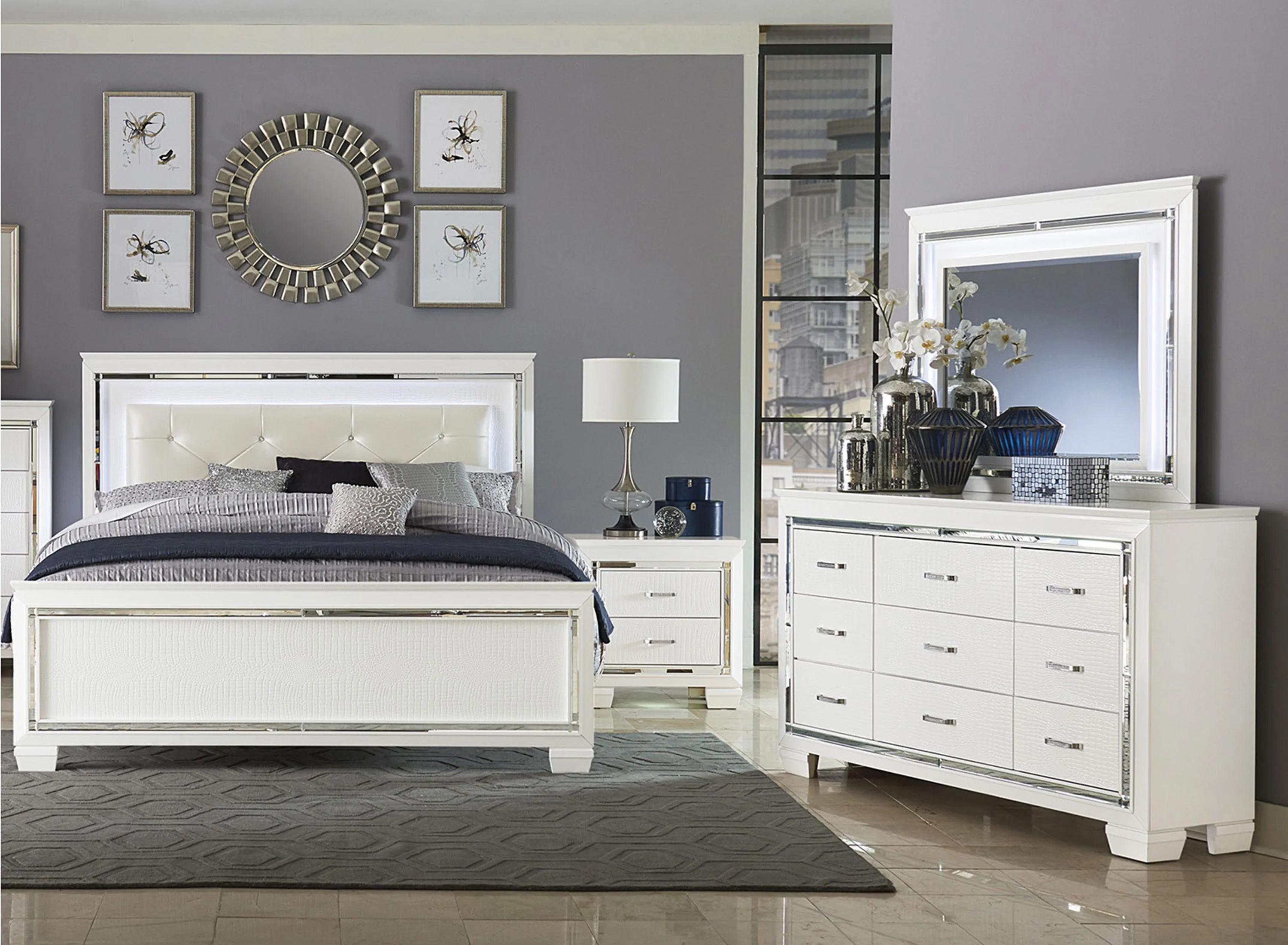 Brambley 4-pc. Bedroom Set W/Led Lights