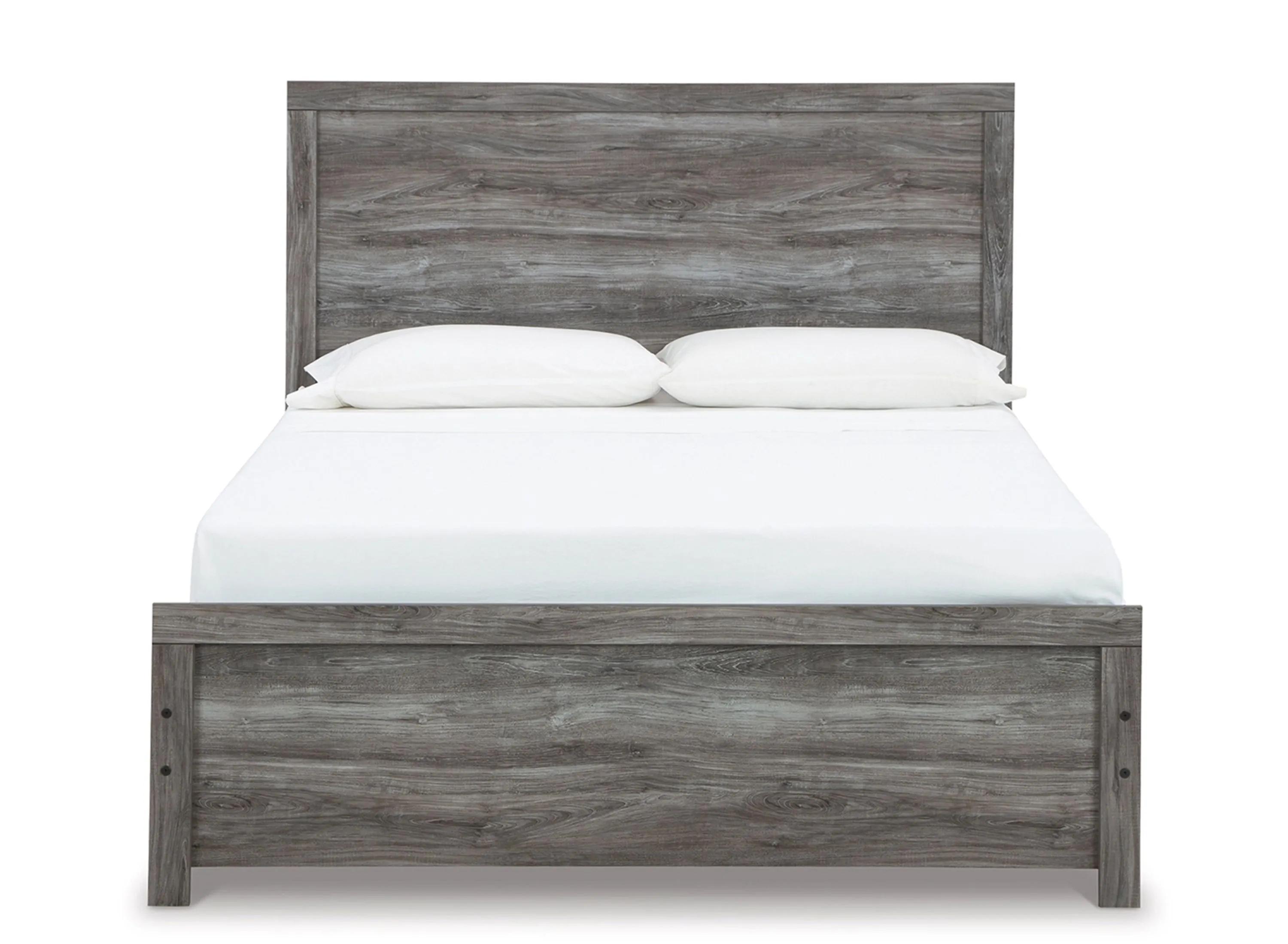 Bronyan Queen Panel Bed