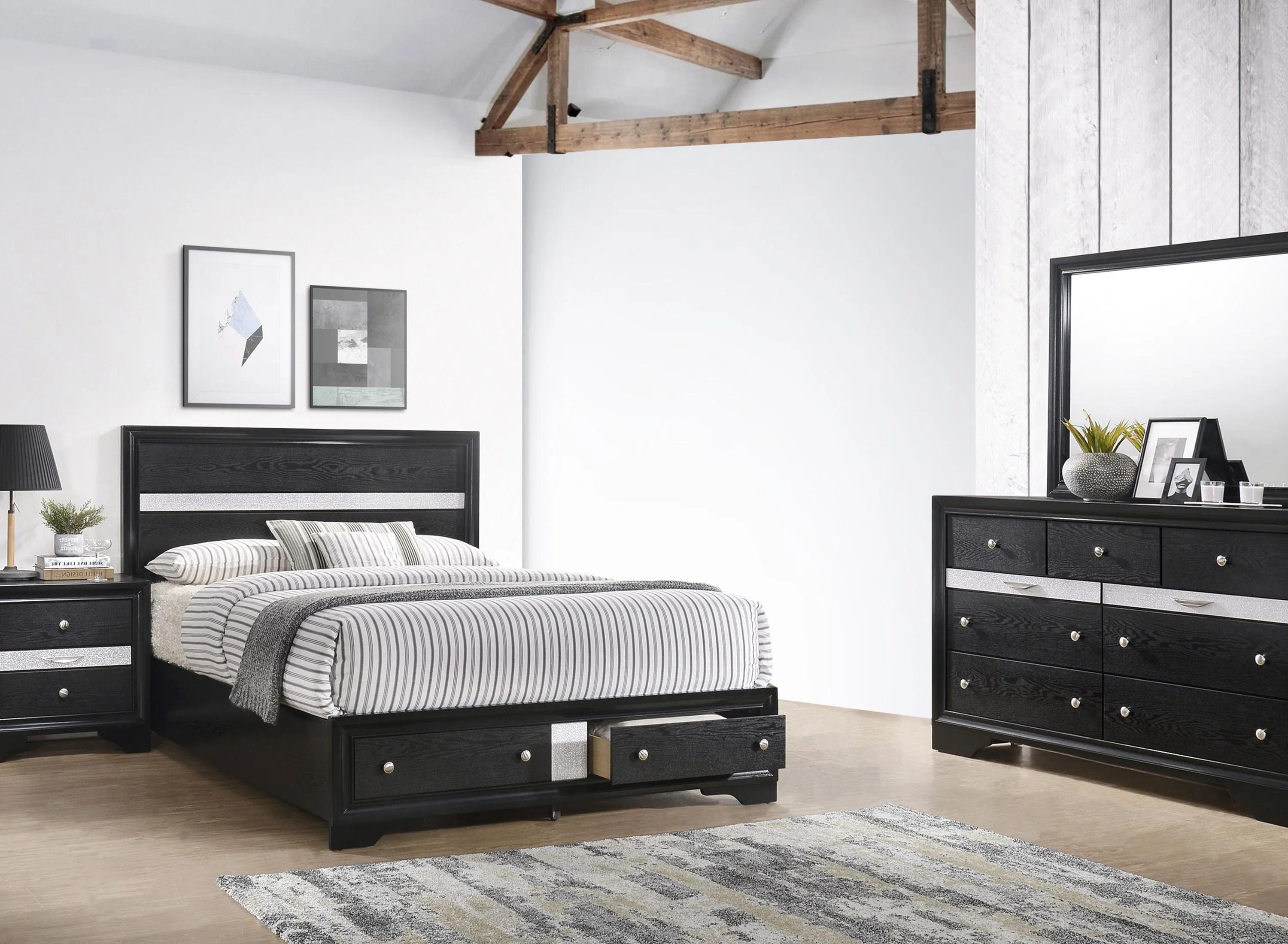Regata 4-pc. Bedroom Set w/Storage Bed