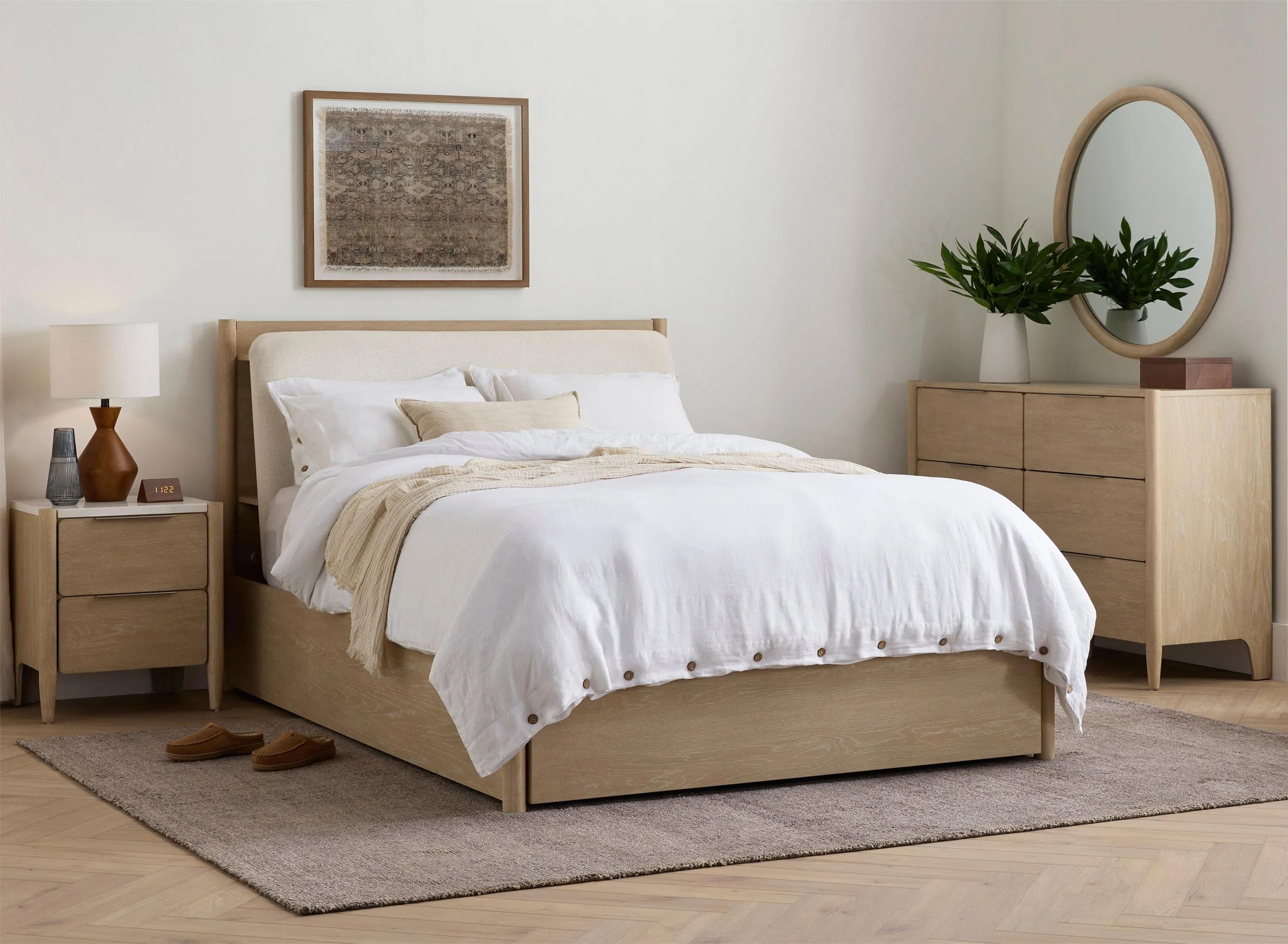 Mirra 4-pc. Bedroom Set