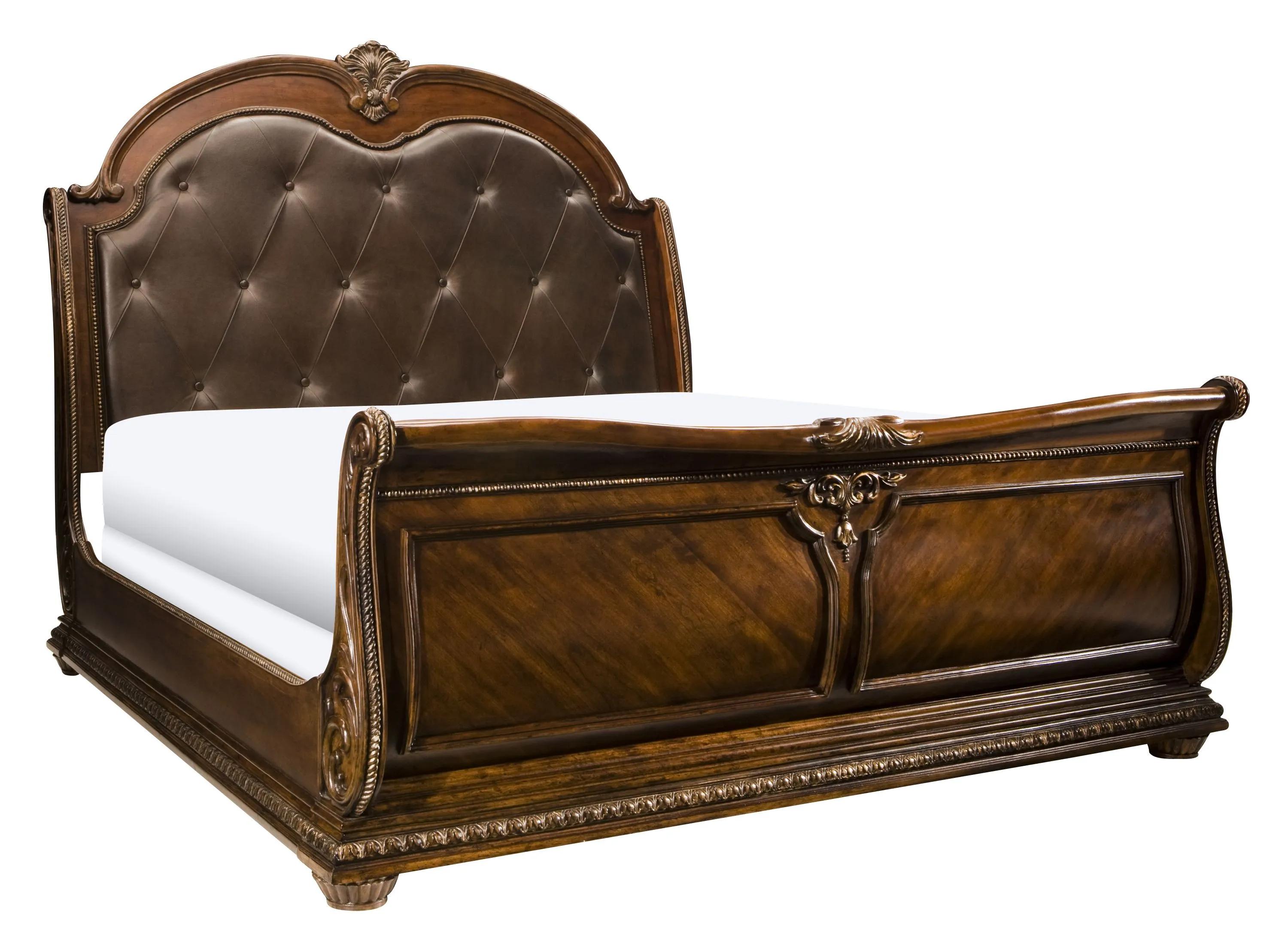 Wilshire Sleigh Bed