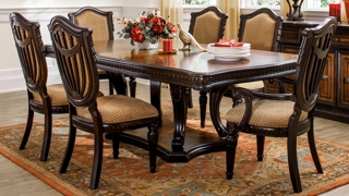 Bradford Heights 7-pc. Dining Set