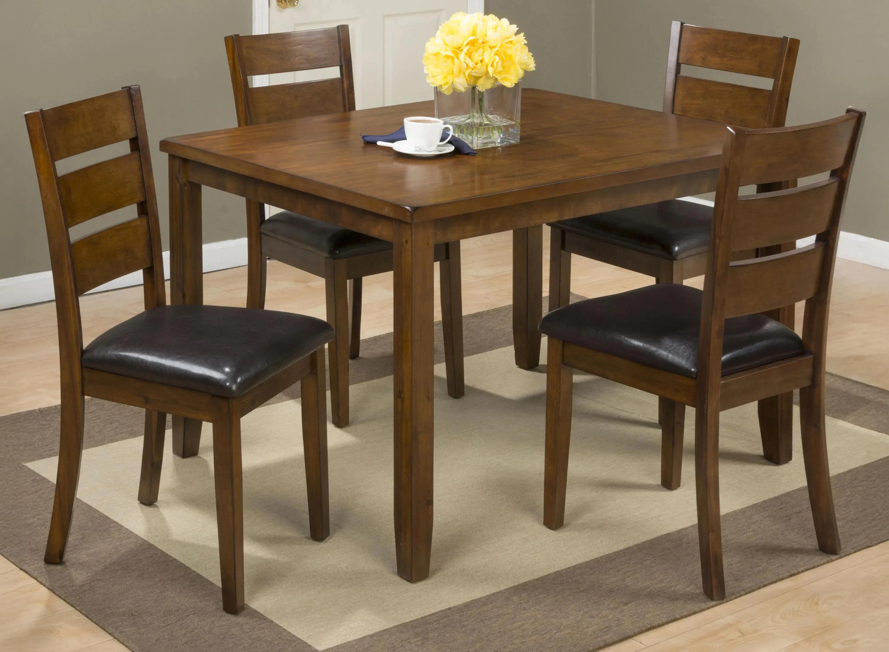 Mary Beth 5-pc. Dining Set