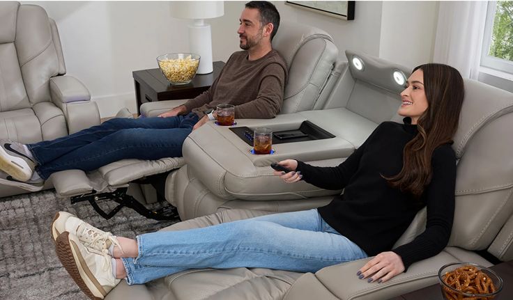 Starlight Zero Gravity Triple Power Loveseat w/ Immersive
