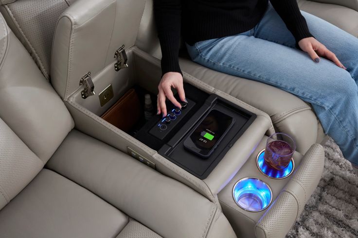 Starlight Zero Gravity Triple Power Loveseat w/ Immersive