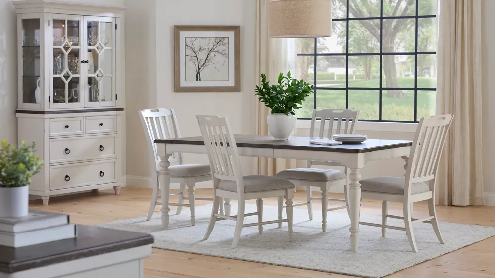 Saybrook 5-pc. Dining Set