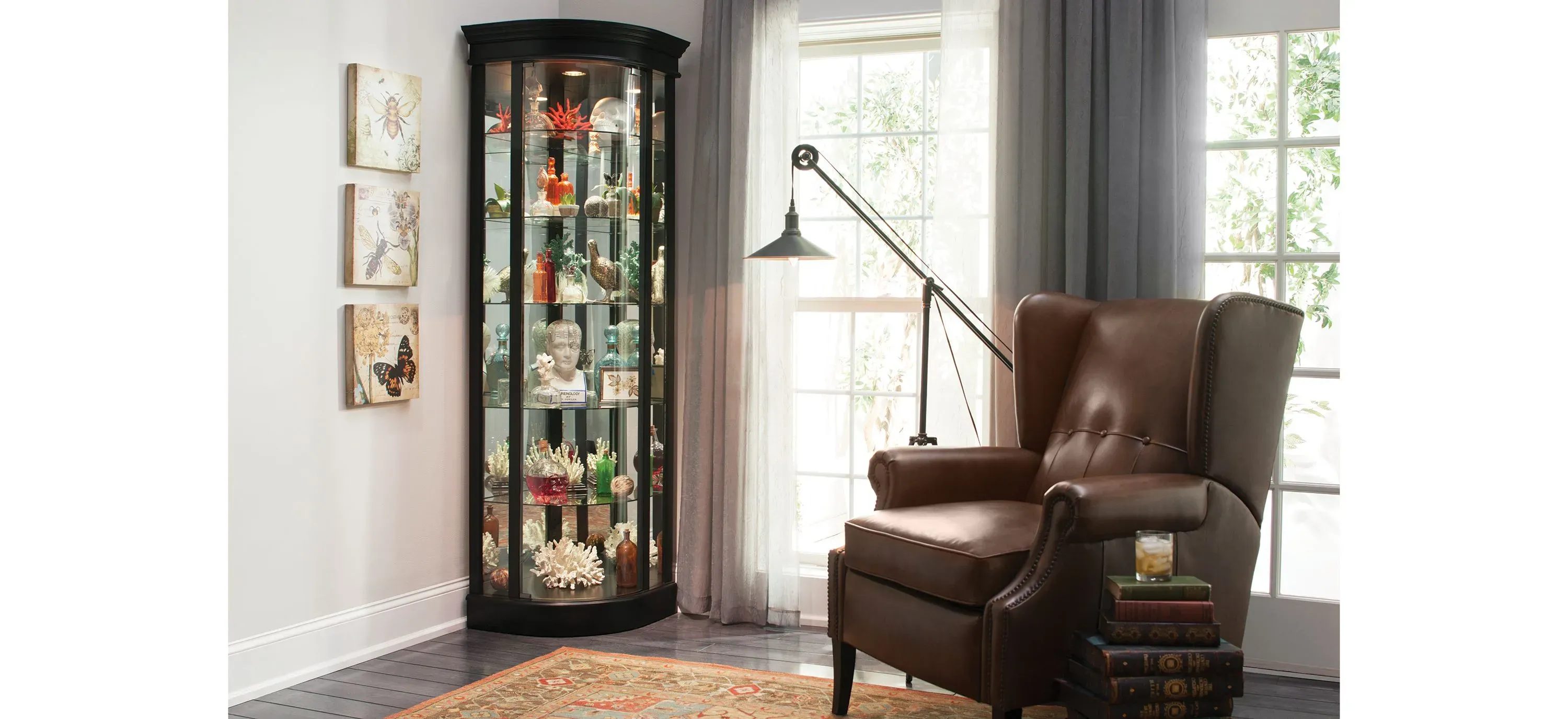 Auberge Corner Curio w/ Lighting | Raymour & Flanigan