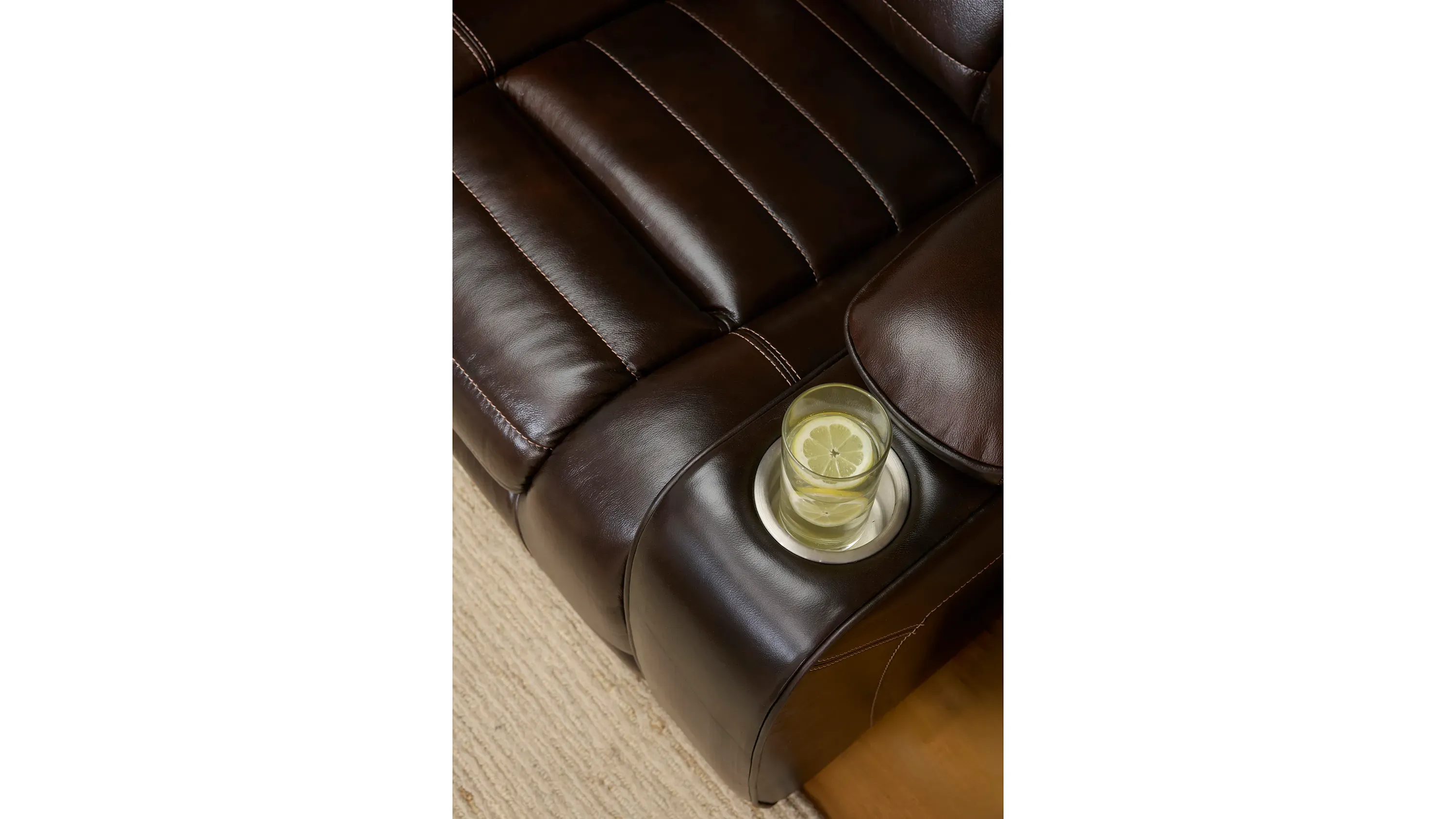 Othello Power Recliner w/Power Headrest | Raymour & Flanigan