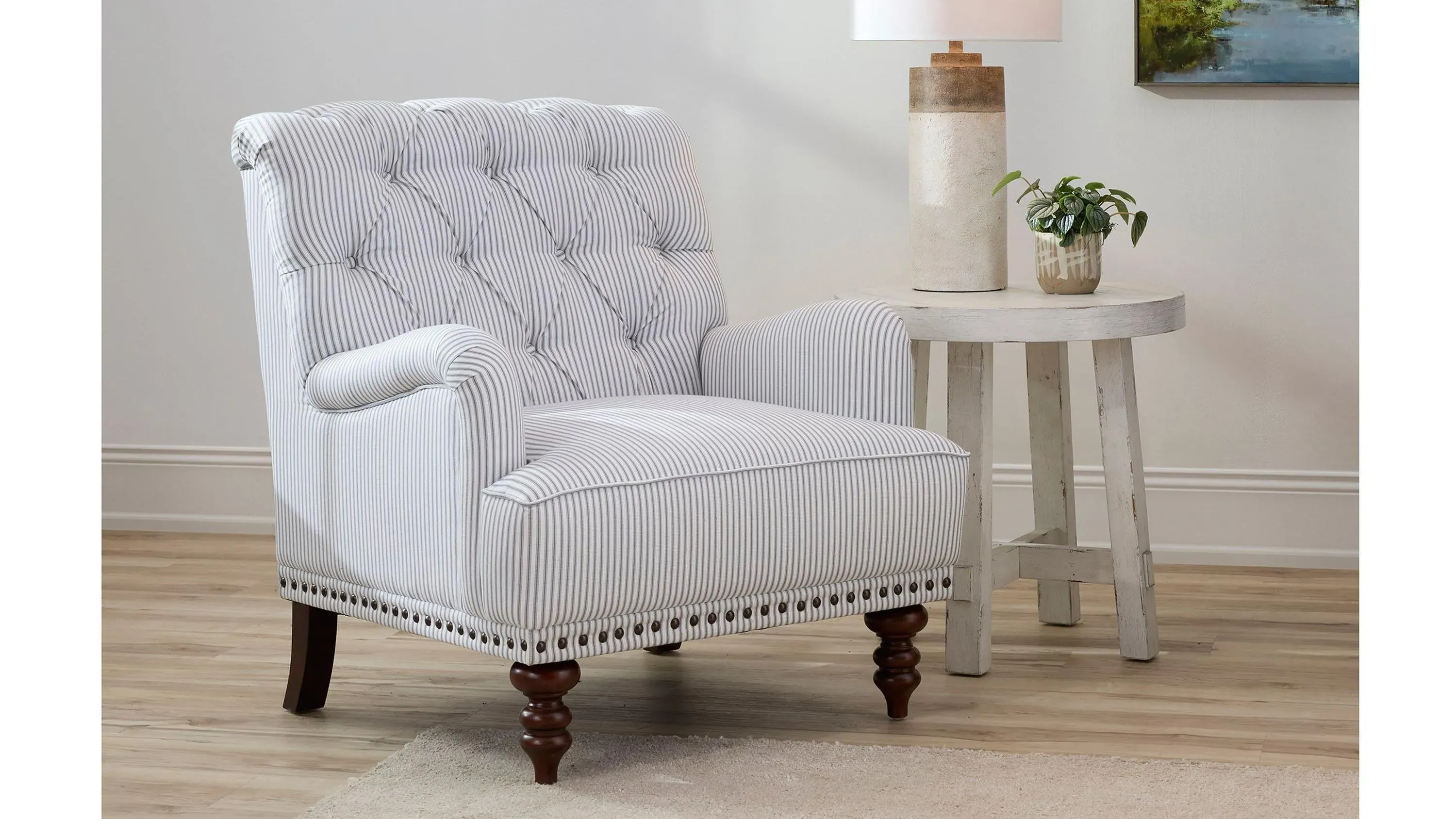 Camila Tufted Accent Chair