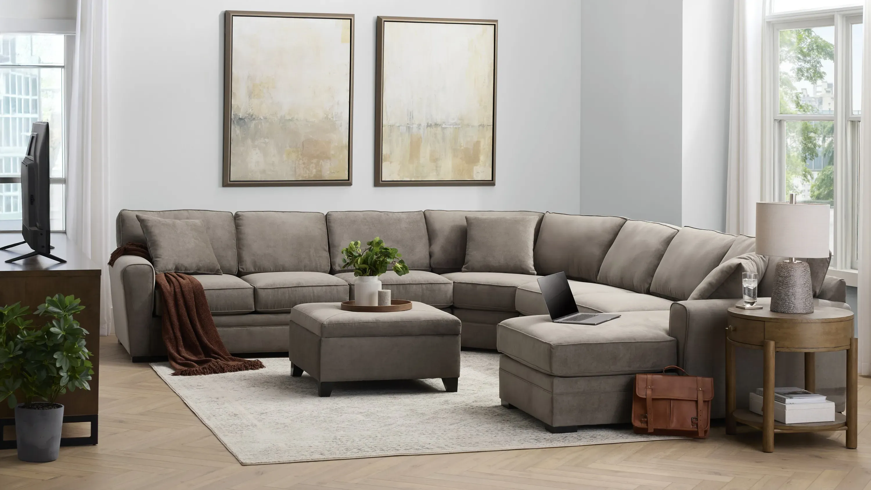 Artemis II Storage Ottoman | Raymour & Flanigan