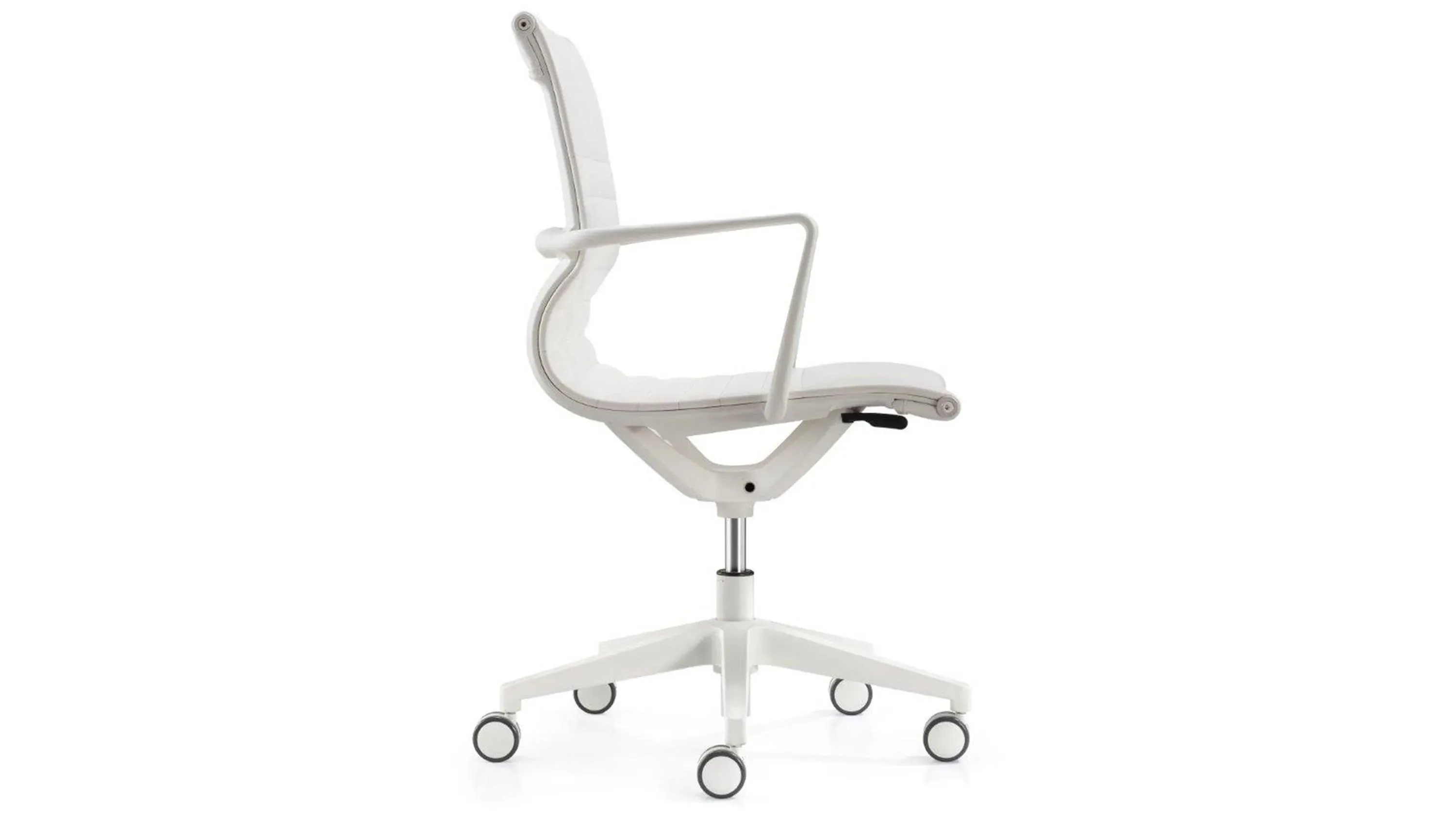 Kinetic White Frame Office Chair | Raymour & Flanigan