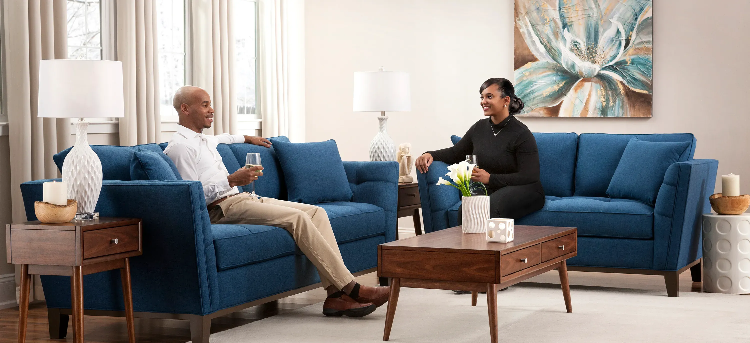Macauley Sofa | Raymour & Flanigan