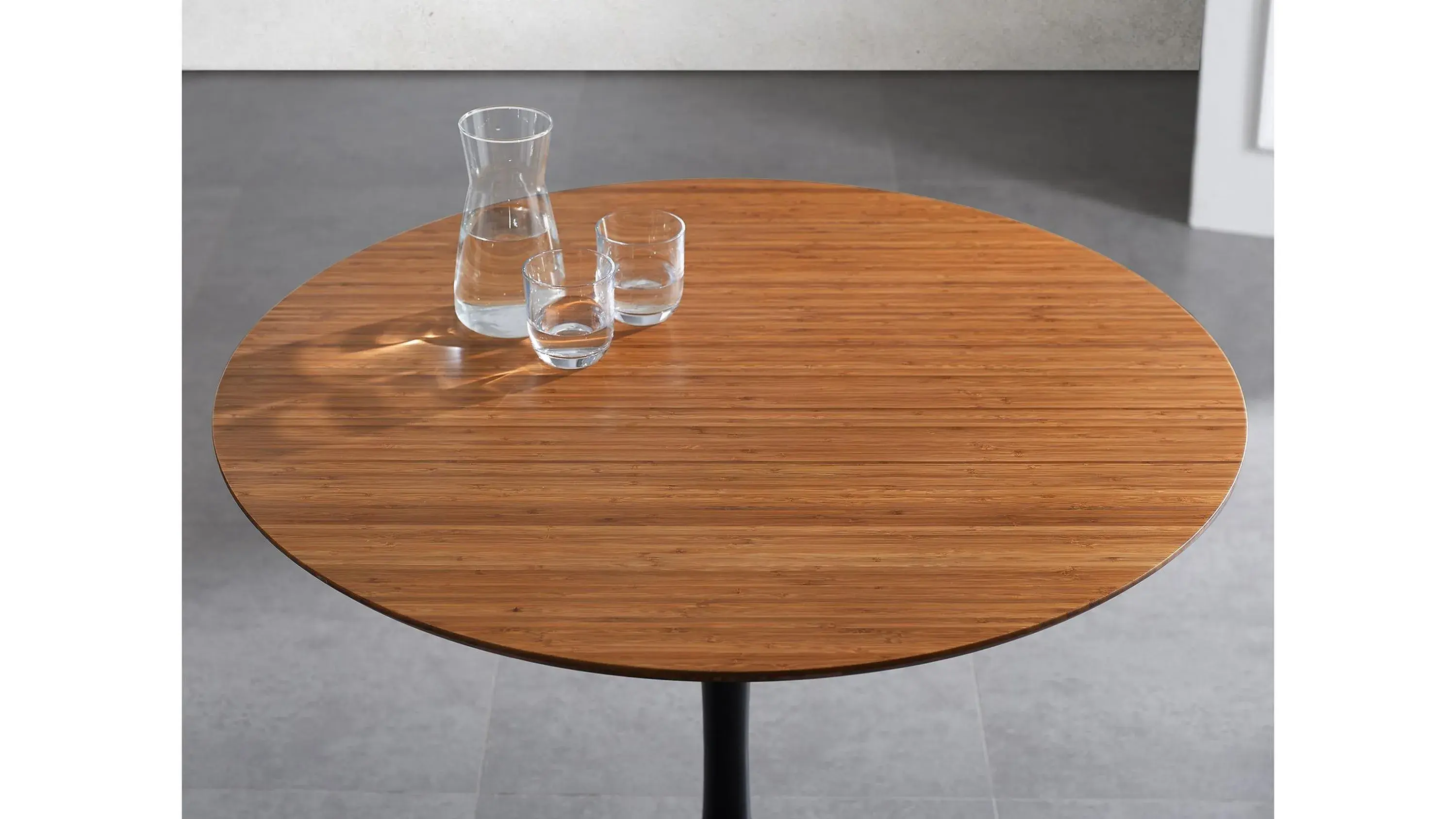 Soho 36" Round Table - Thumbnail 3