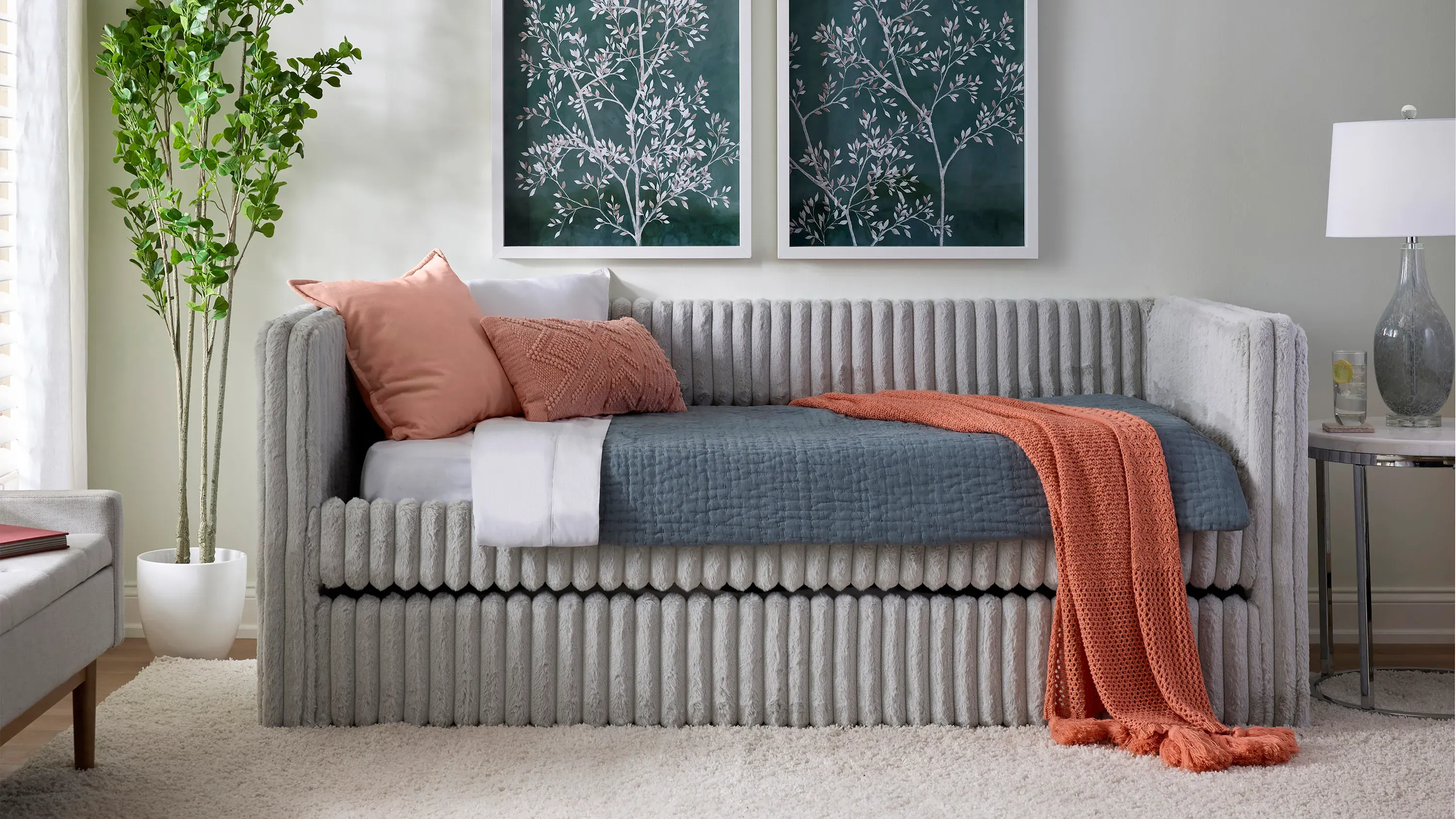 Bombay Daybed