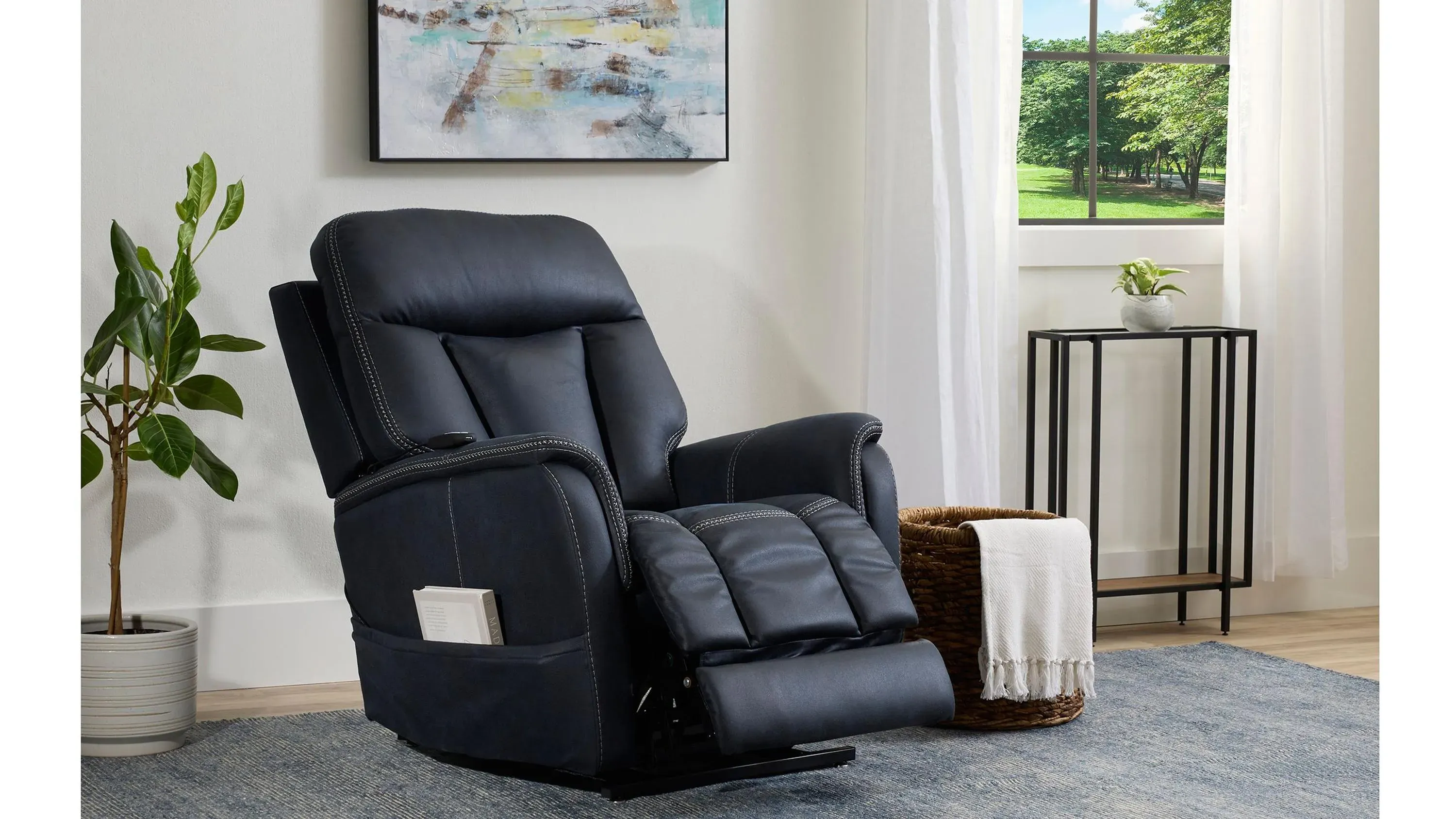 Raymour and flanigan lift recliners discount