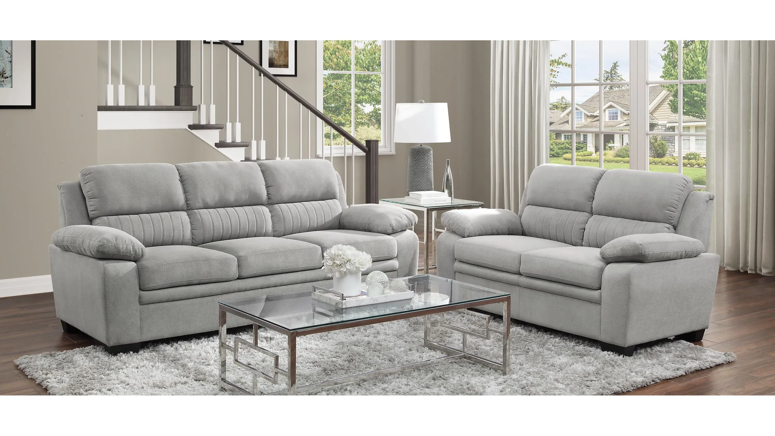 Felicia Loveseat | Raymour & Flanigan