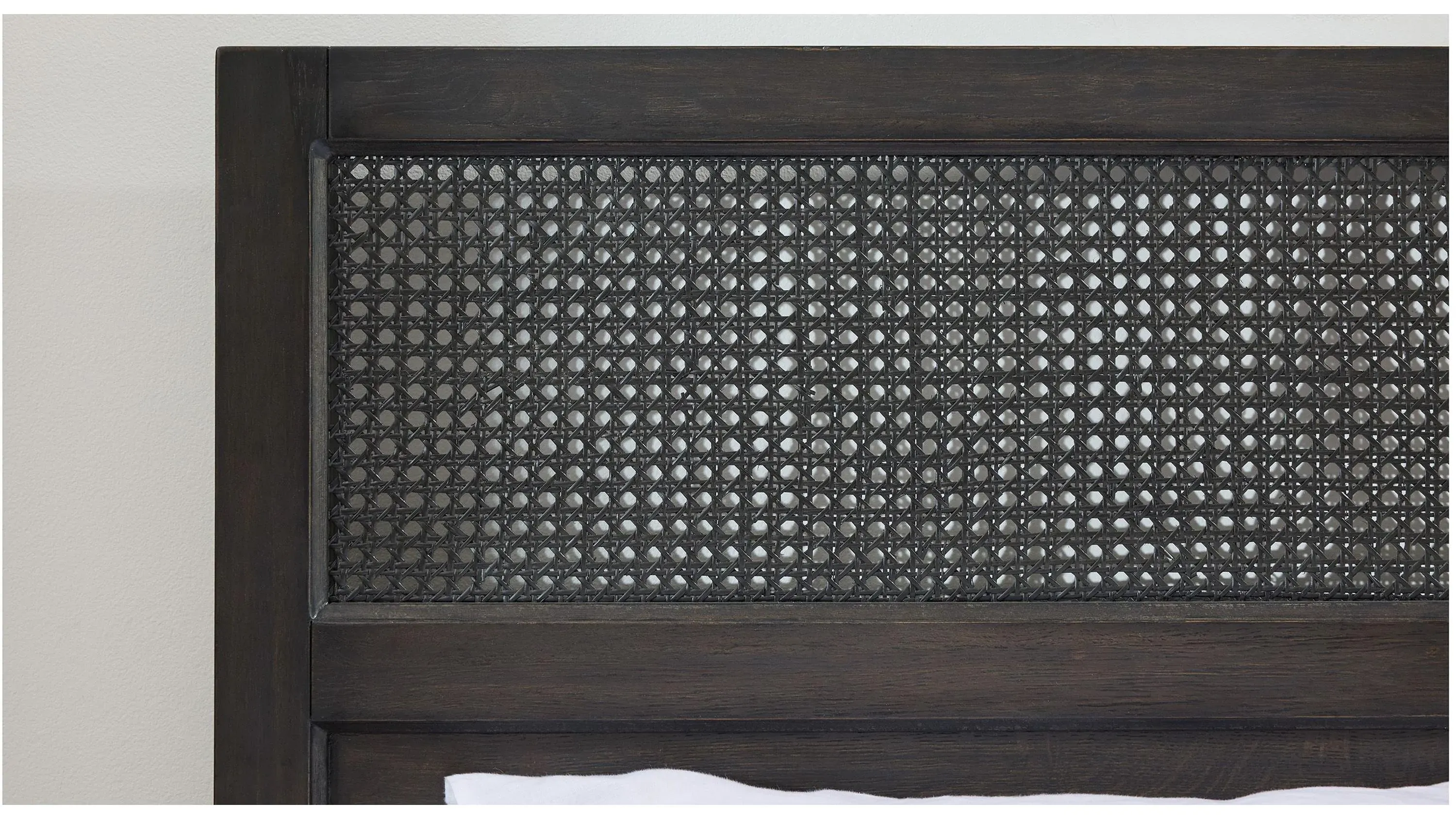 Dutton Bed
