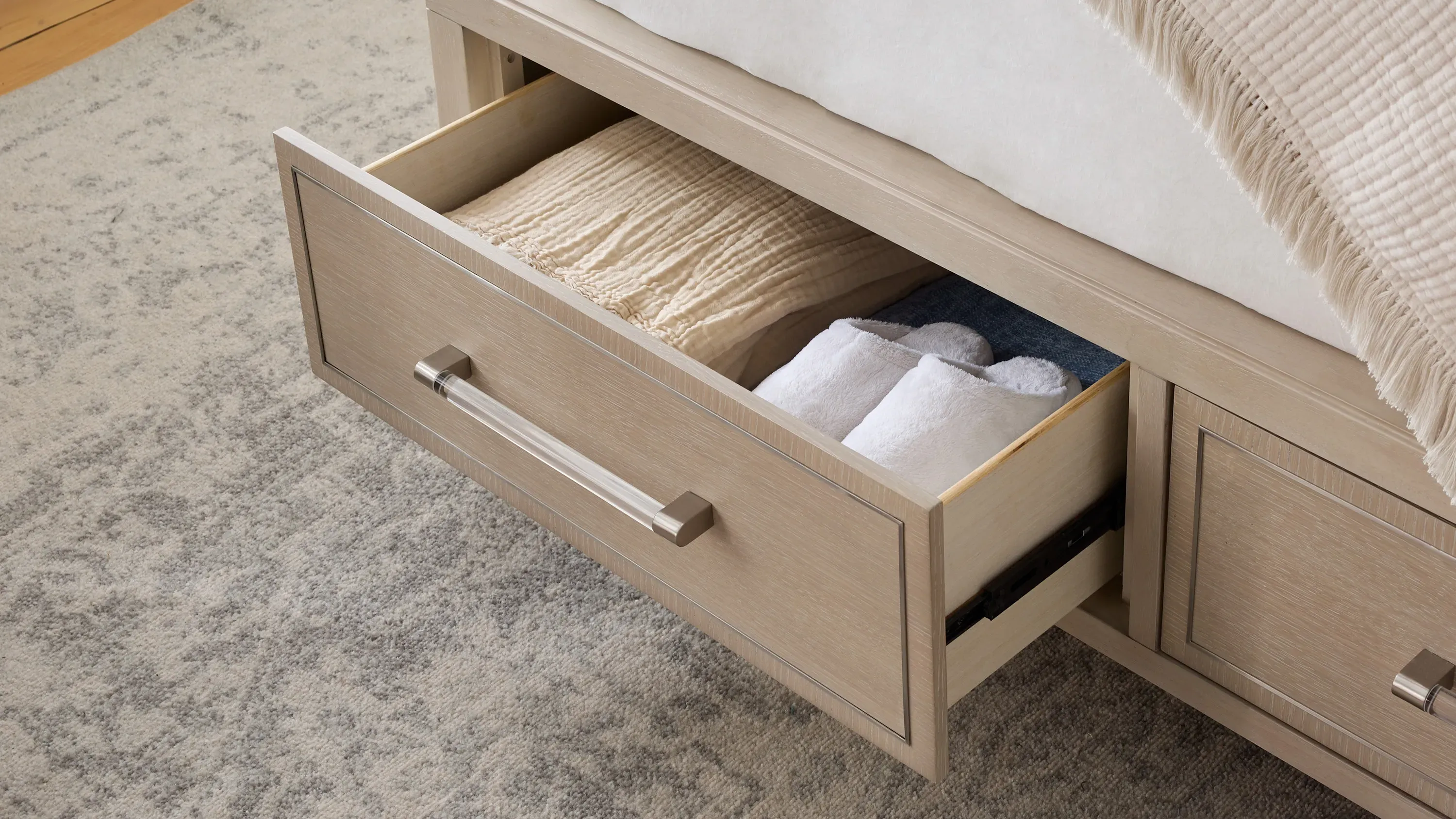Francesca 4-pc. Bedroom Set | Raymour & Flanigan