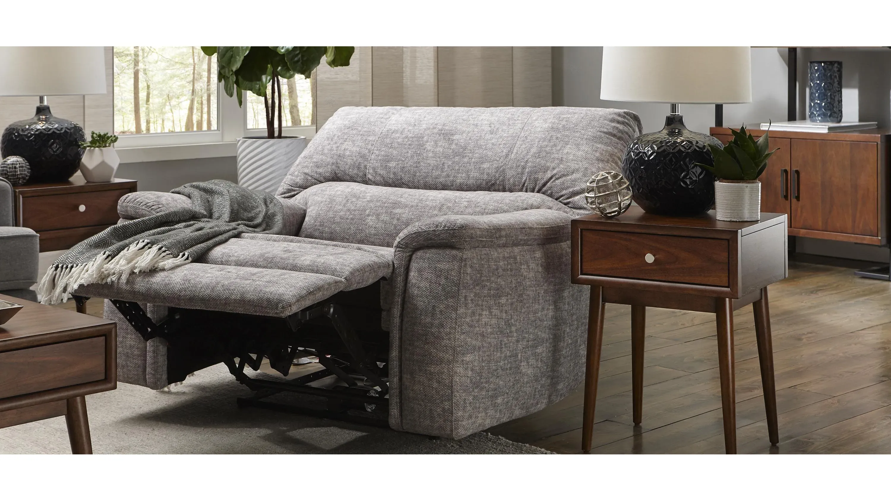 AURALEE for Ron Herman New Release News｜Ron Herman