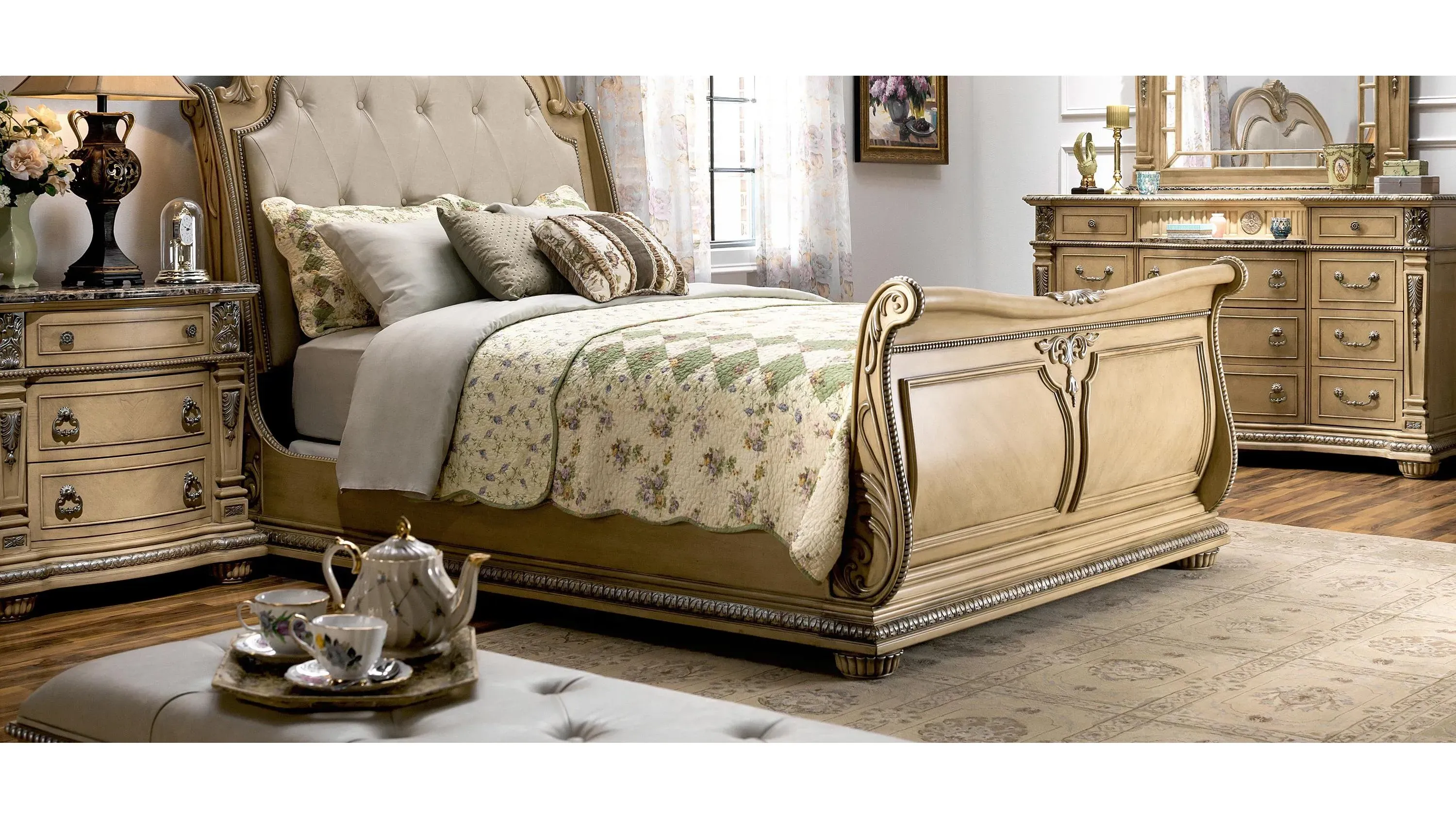 【rum】midnight merry jane beige Wilshire Nightstand | Raymour & Flanigan