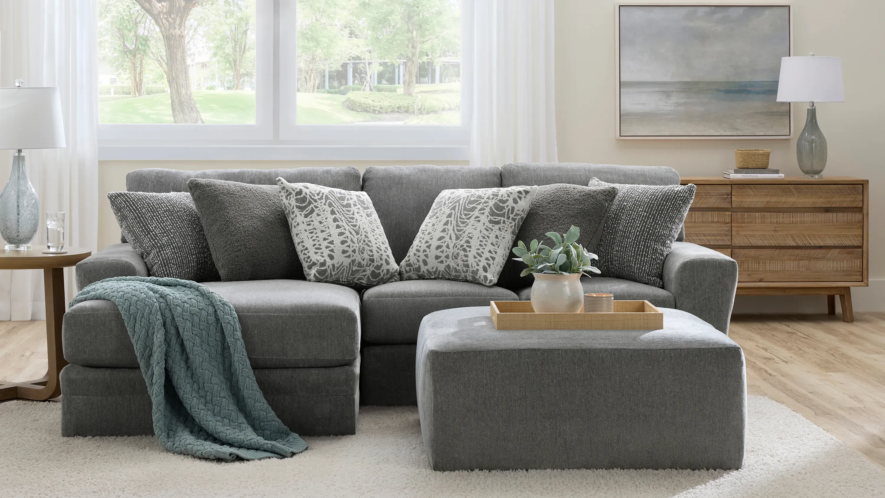 Kristoff Right Arm Facing Chaise | Raymour & Flanigan
