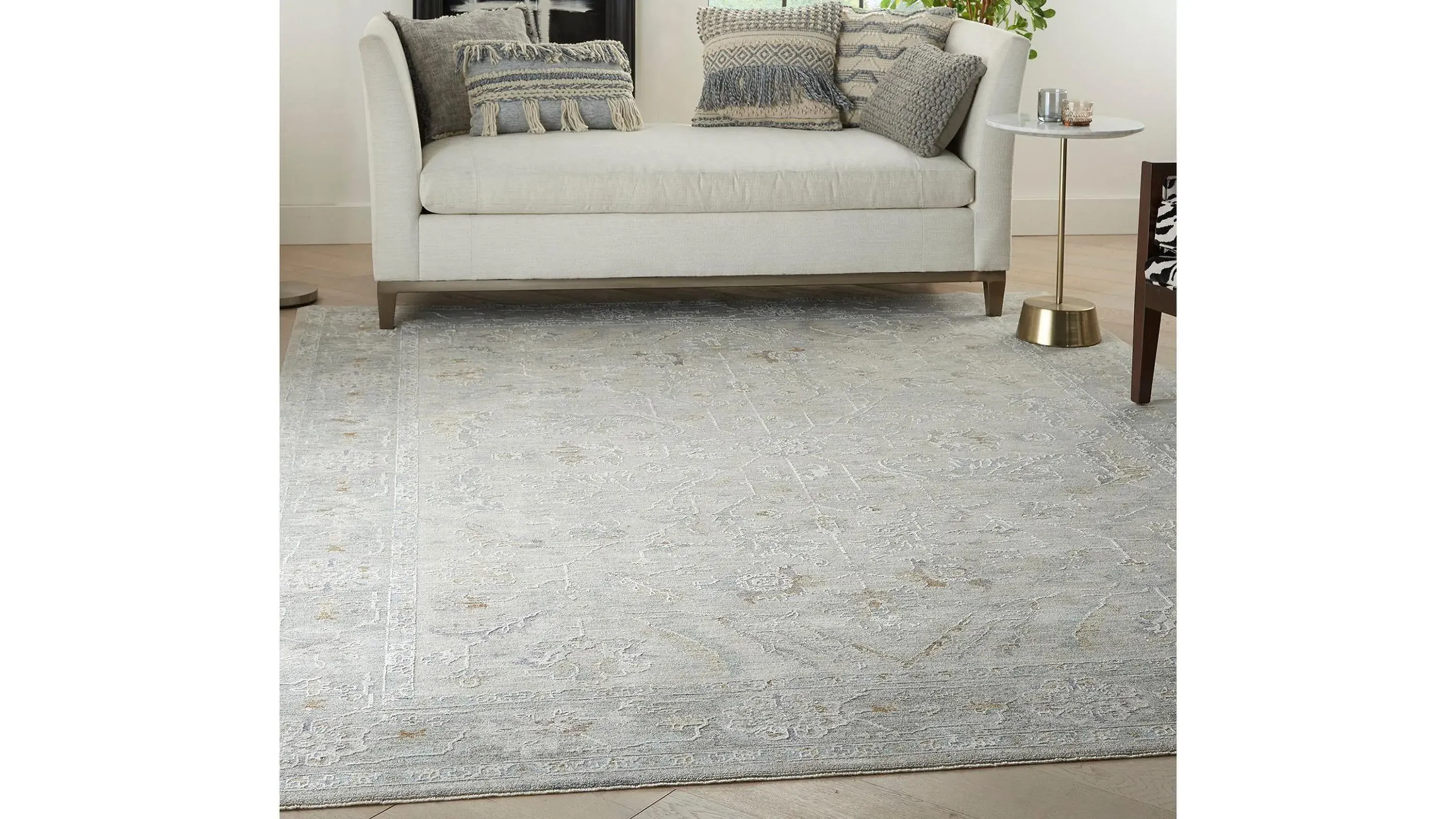 Verona Area Rug | Raymour & Flanigan