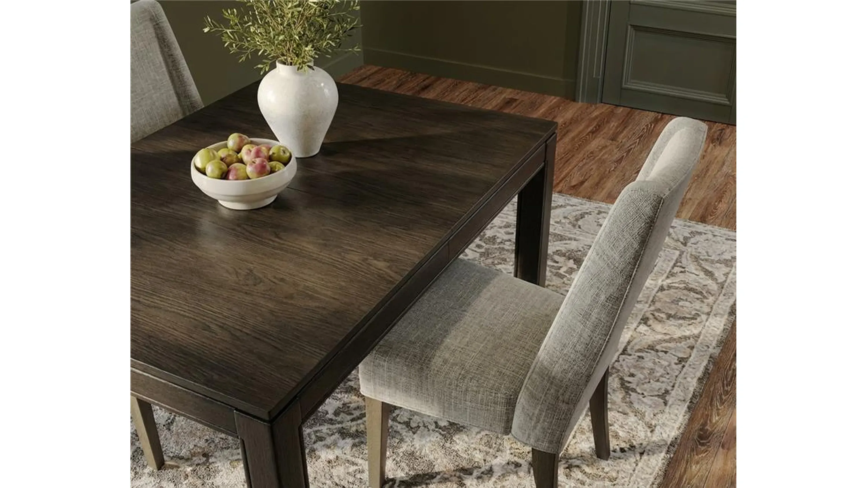 Logan Dining Chair | Raymour & Flanigan